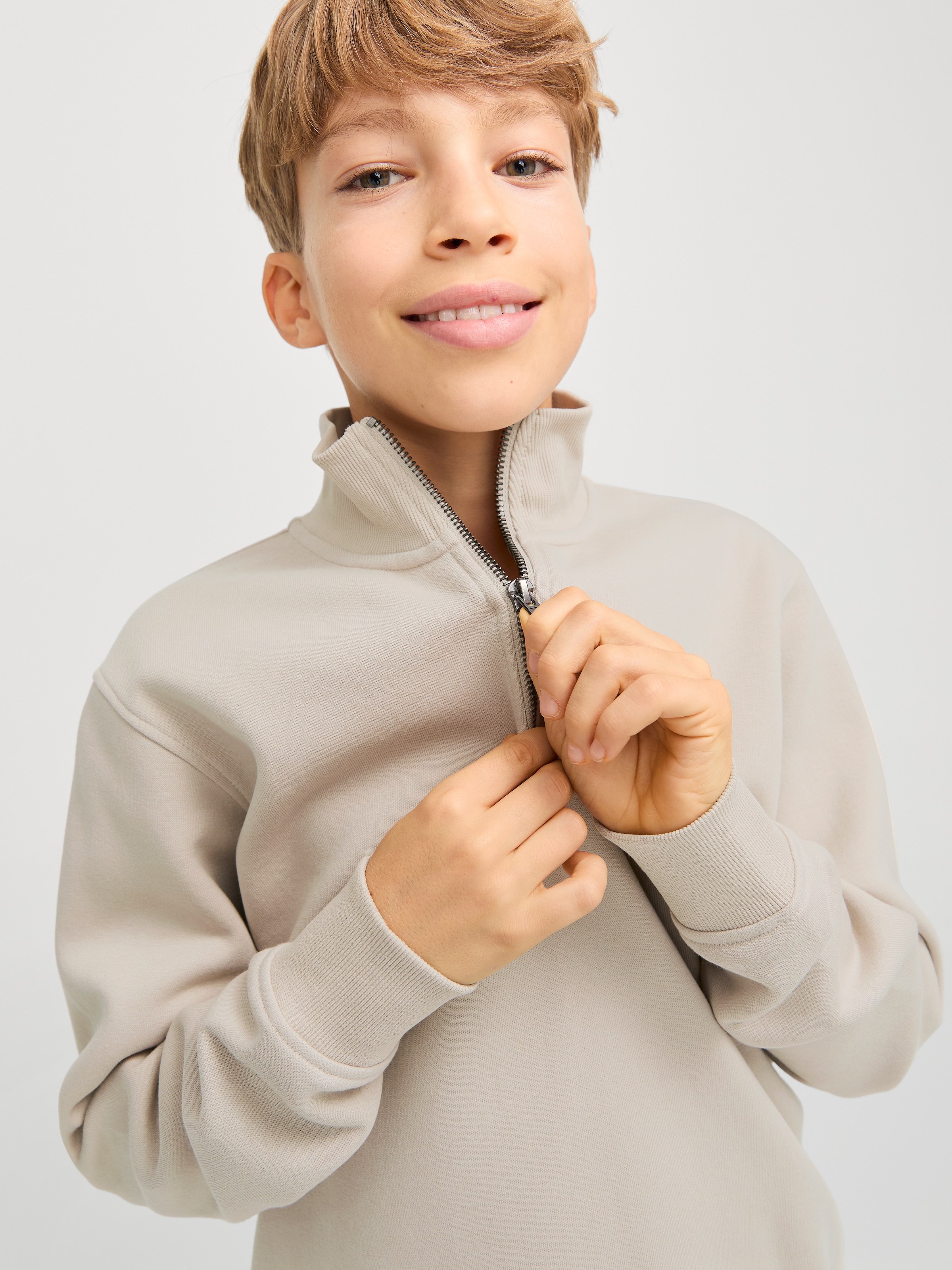 Jack & Jones Junior Sweatshirt »JJEBRADLEY SWEAT HALF ZIP NOOS JNR«

