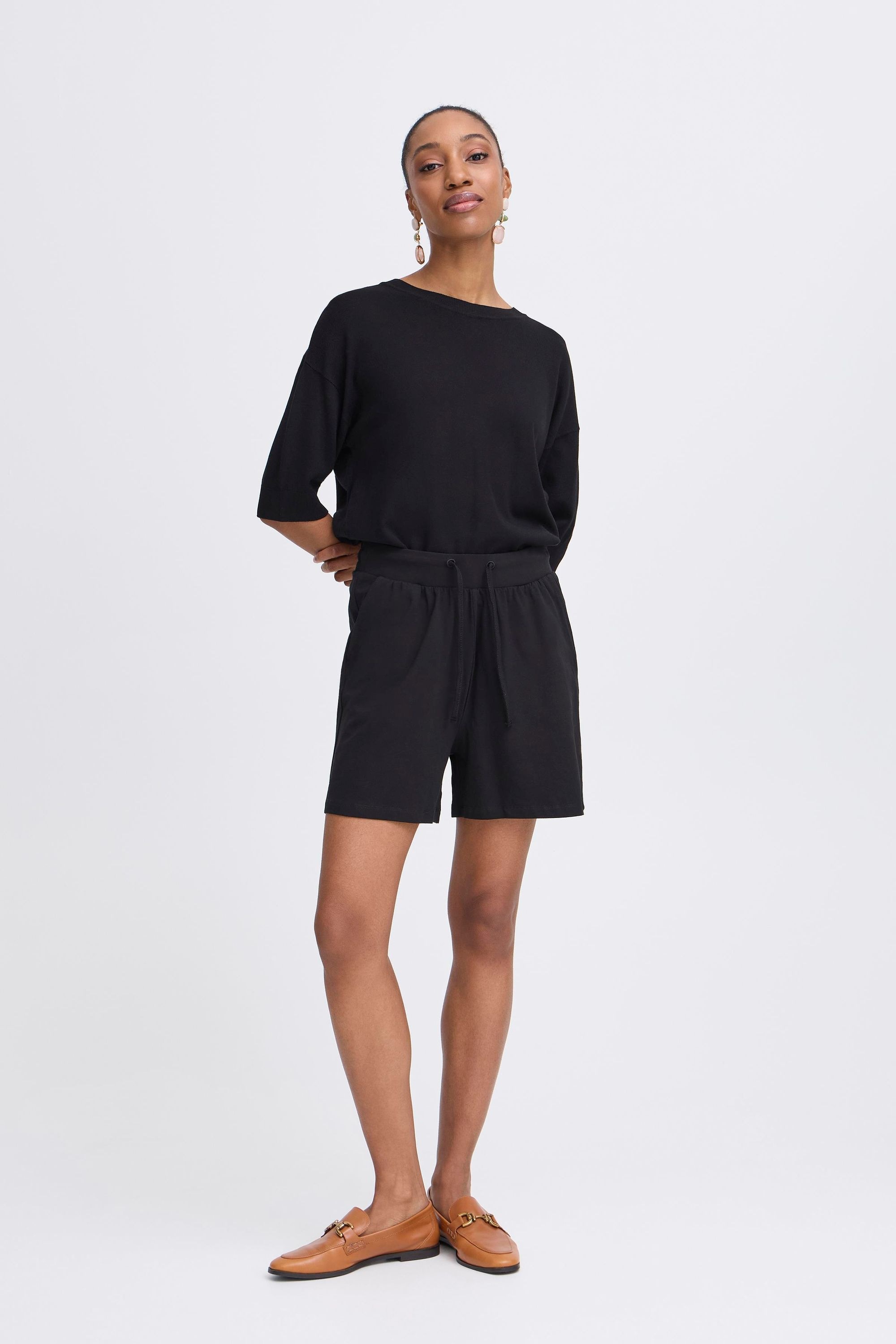 b.young Shorts »Shorts BYPANDINNA«