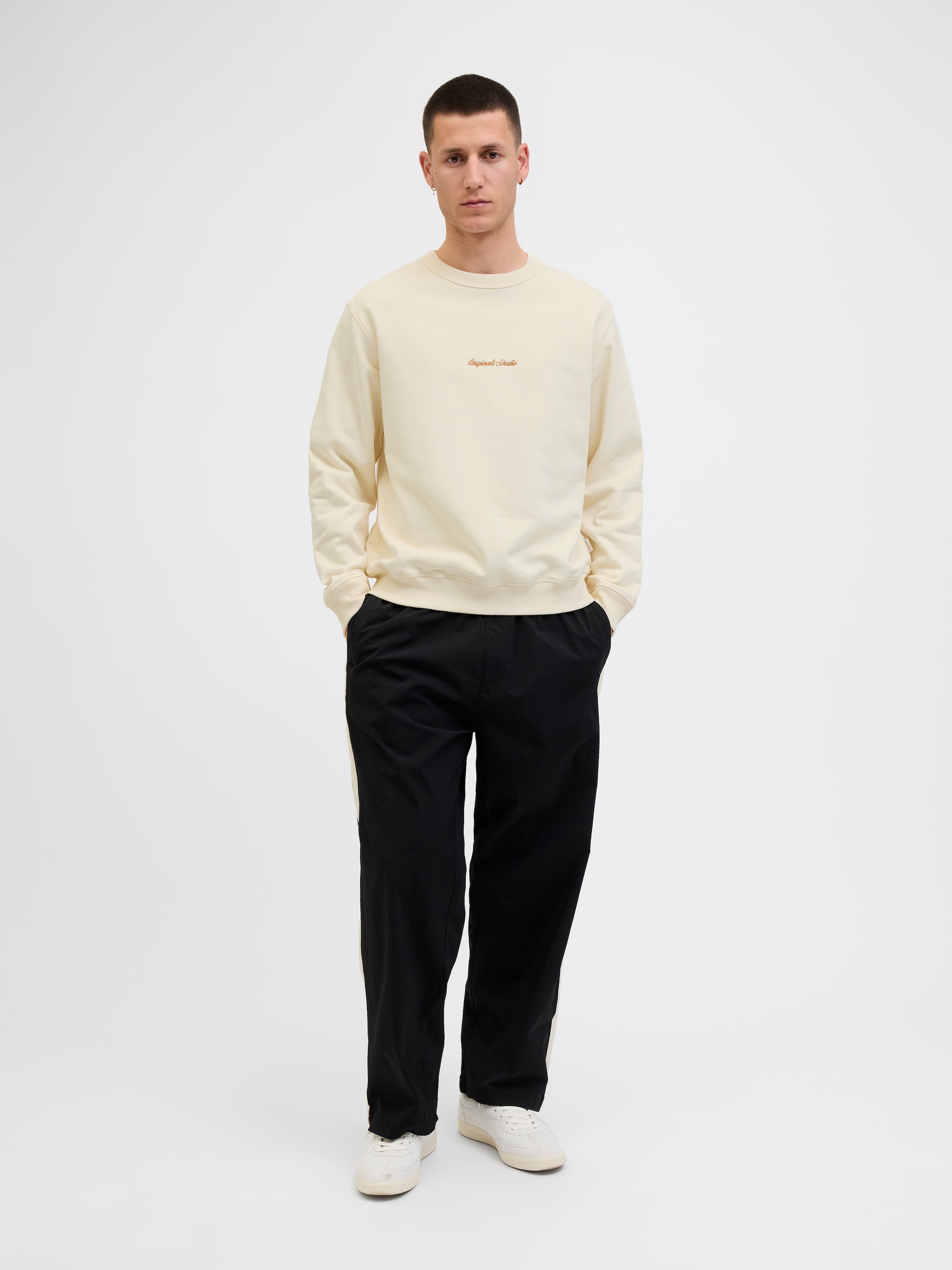 Jack & Jones Sweatshirt »JORNORREBRO EMB SWEAT CREW NOOS«, mit Logo Print
