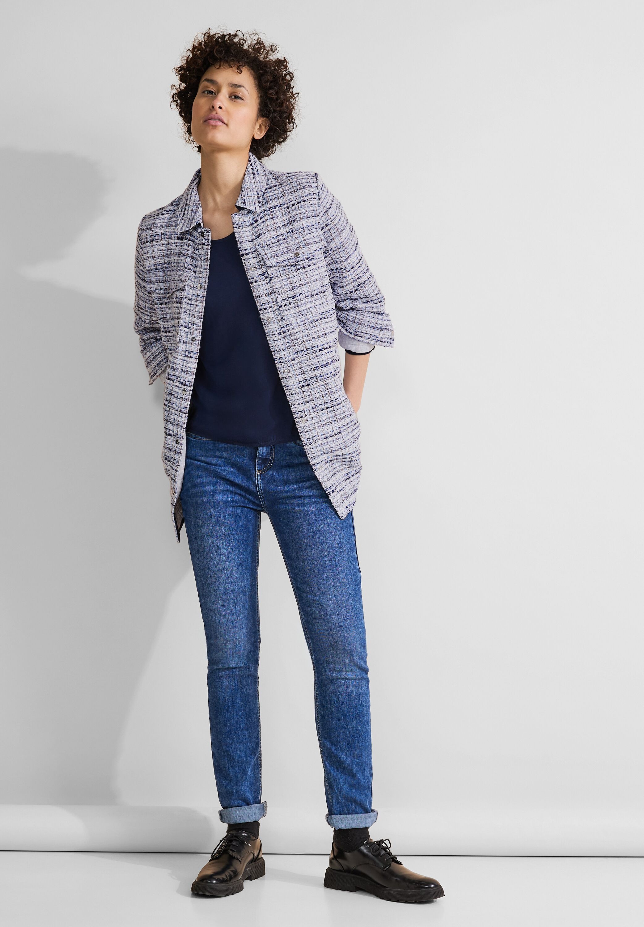 STREET ONE Longblazer, in mehrfarbiger Bouclé-Optik