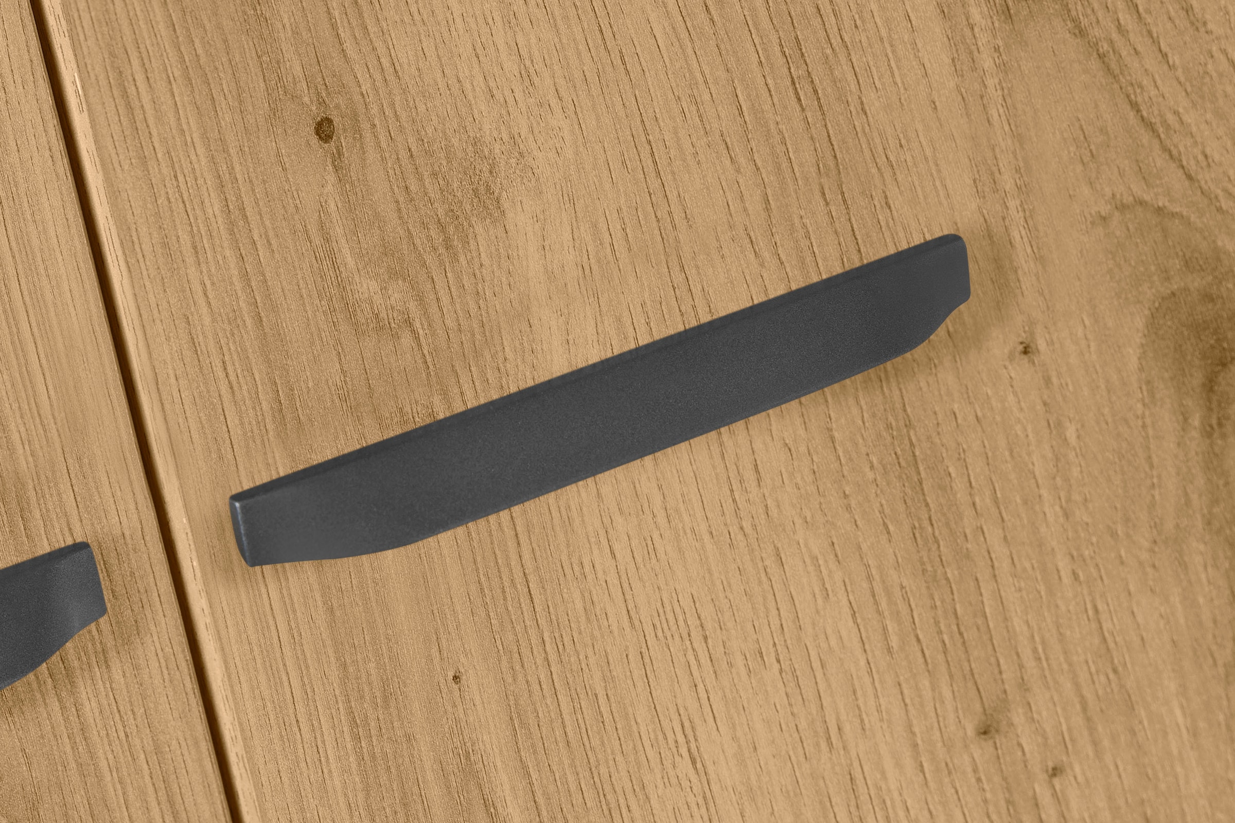 rauch Drehtürenschrank »Kleiderschrank Schrank Garderobe TOPSELLER OTELI inkl. Inneneinteilung«, (erhältlich in Breiten 91-360 cm, ab Breite 136cm inkl. Innenschubladen), mit zusätzlichen Einlegeböden, optional mit Spiegel MADE IN GERMANY