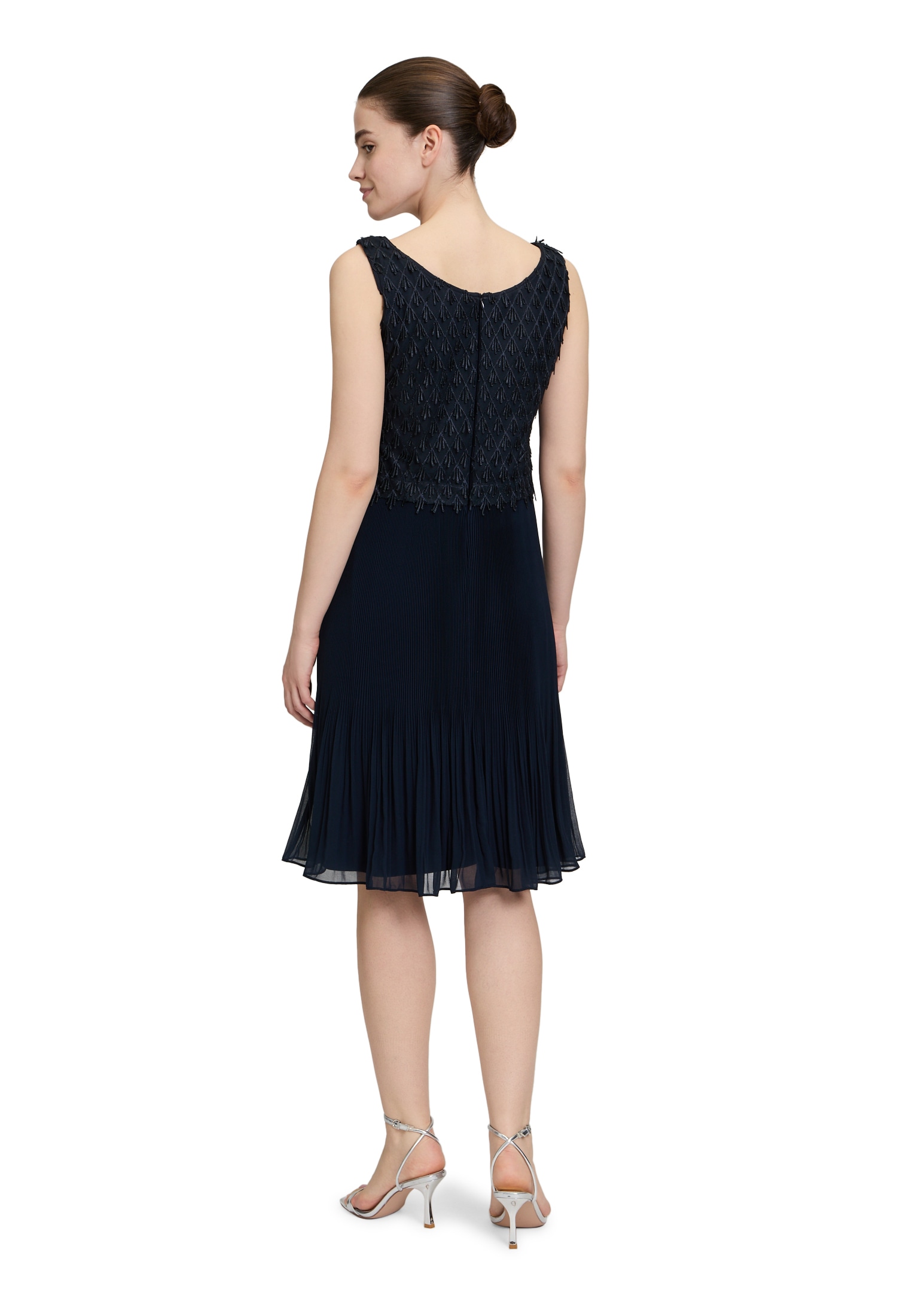 Vera Mont Cocktailkleid »Cocktailkleid mit Plissee«