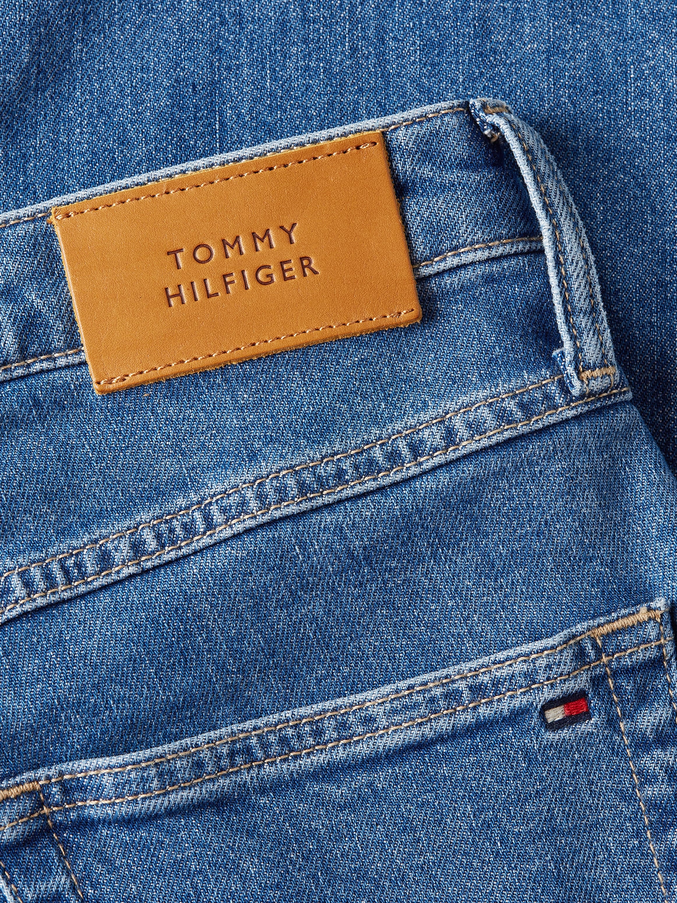 bei Leder-Badge Tommy Hilfiger ♕ Straight-Jeans Hilfiger »CLASSIC mit STRAIGHT HW«, Tommy