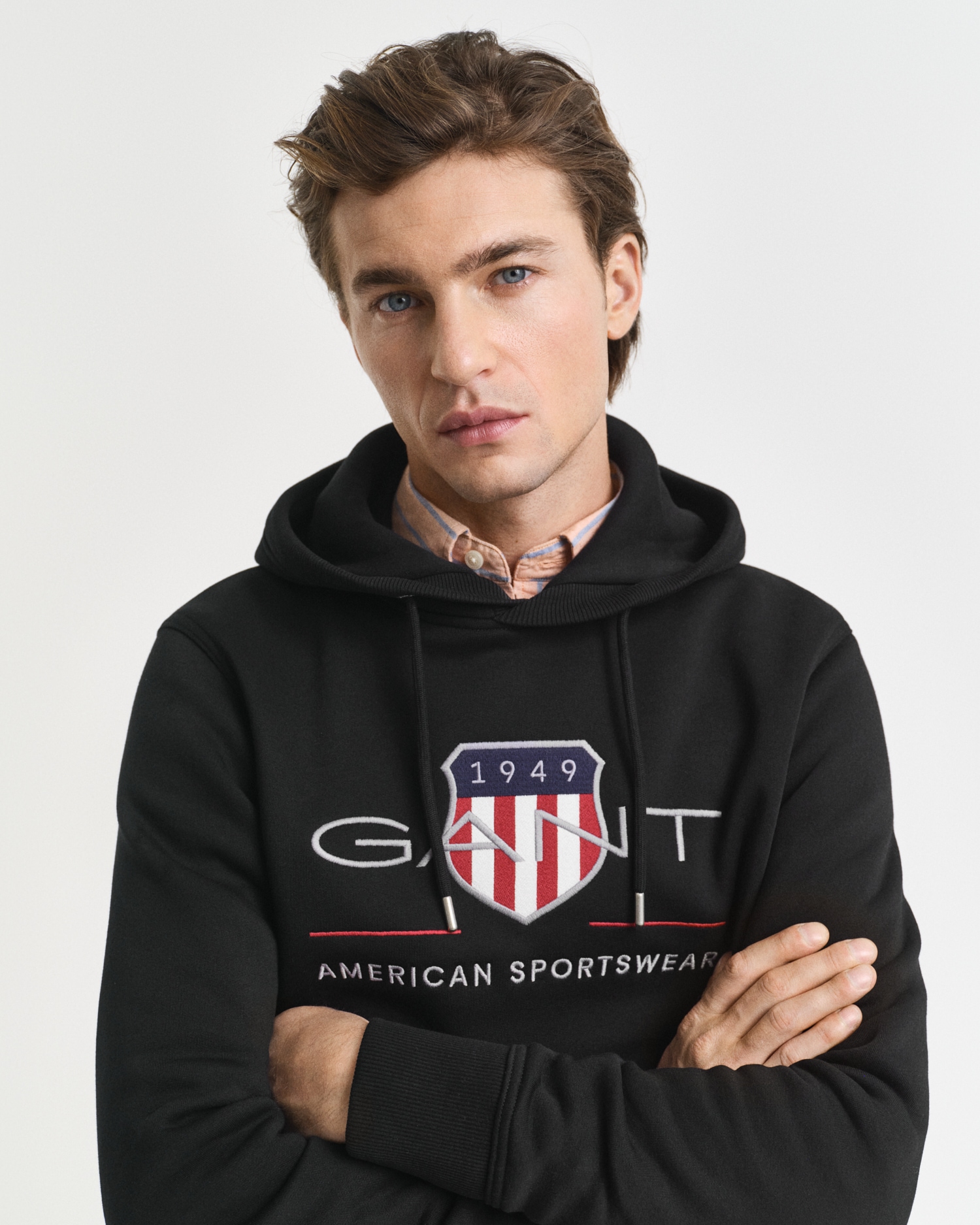Gant Hoodie »REG ARCHIVE SHIELD HOODIE«, mit modischer Logostickerei auf der Brust
