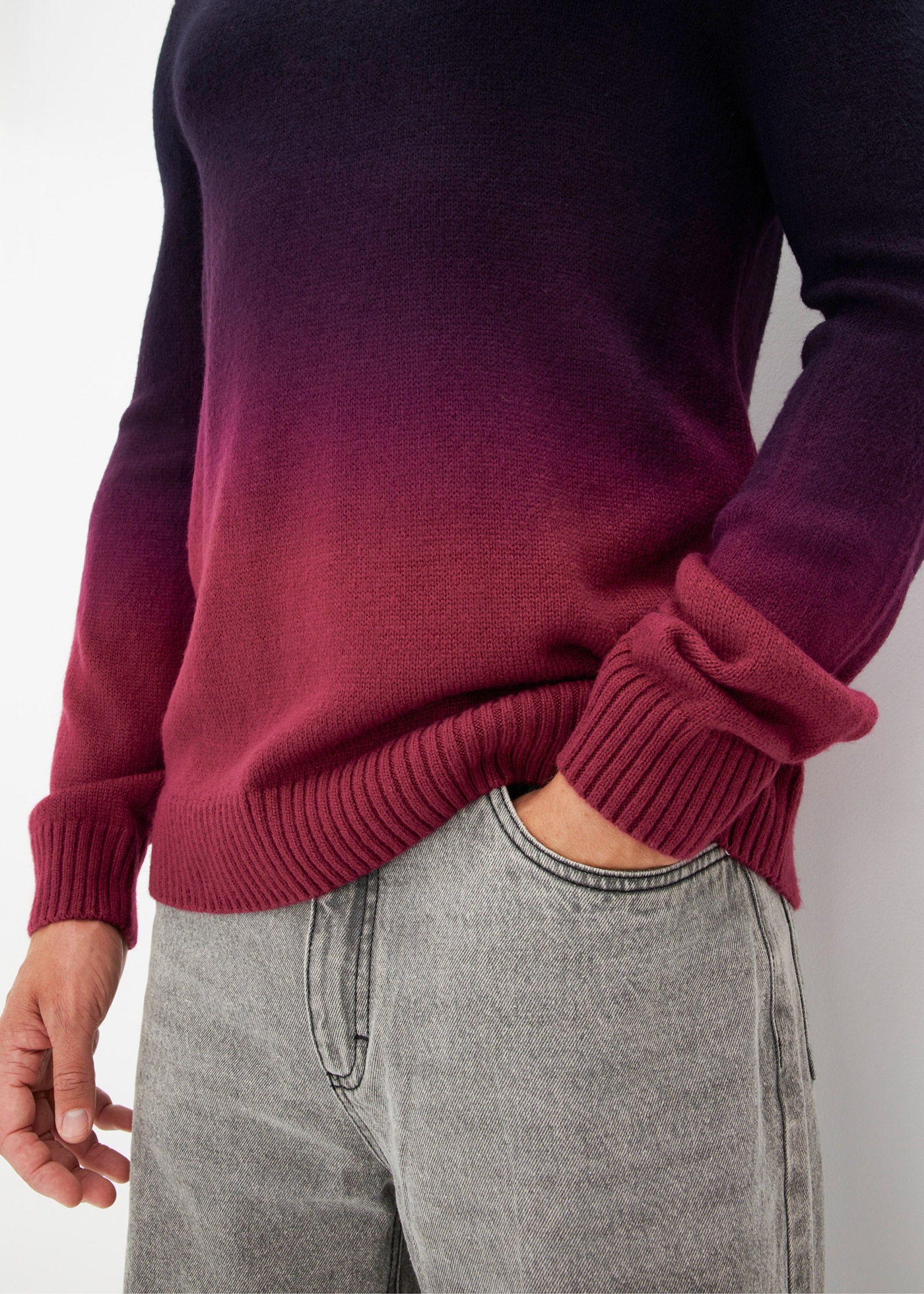 bonprix Strickpullover aus Polyacryl, Regular Fit, normale Länge, mehrfarbiger Farbverlauf