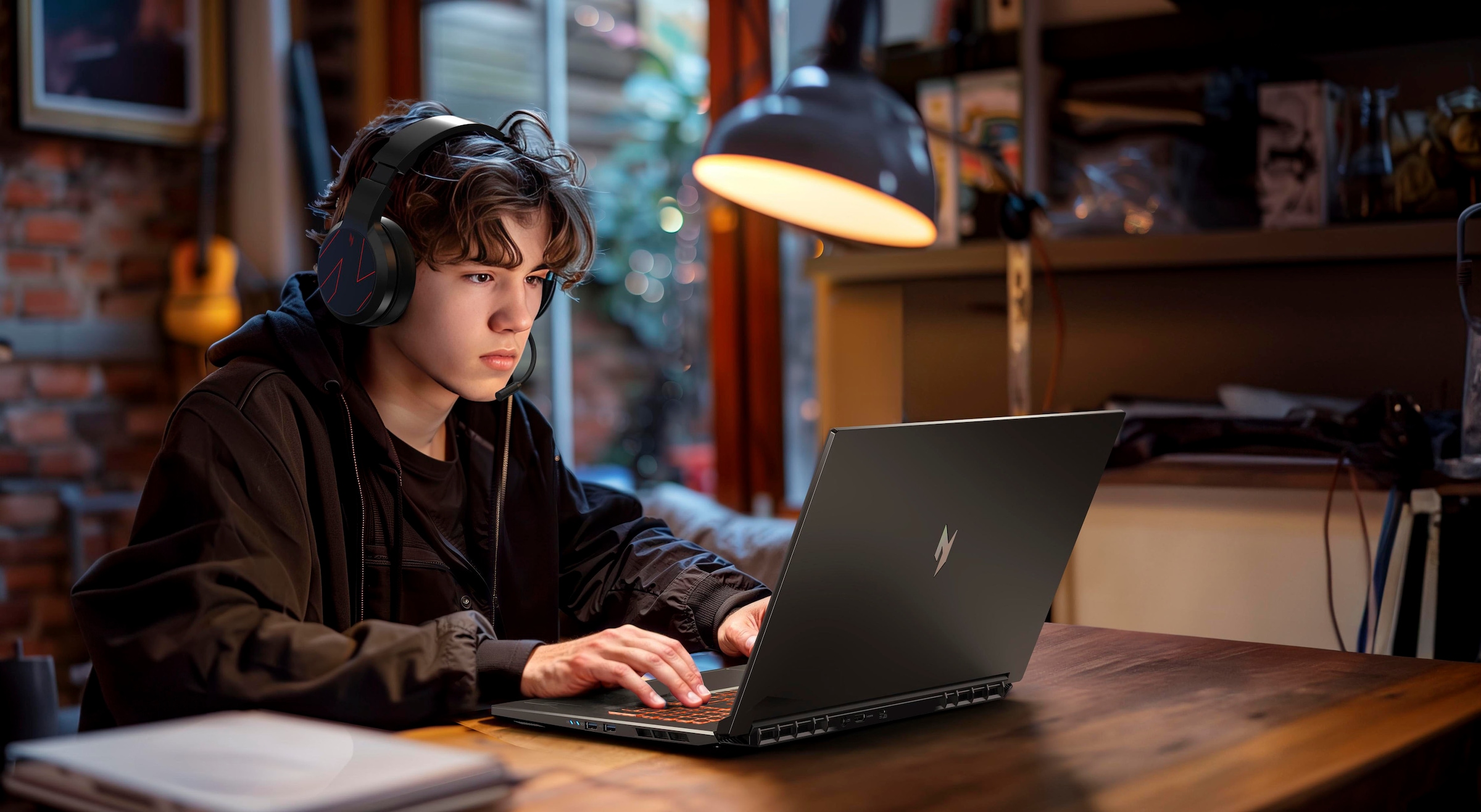 Acer Gaming-Notebook »Nitro V ANV17-41 RTX 5050/5060/5070« 43,94 cm / 17,3 ″ AMD Ryzen 7 GeForce RTX 5060 512 GB SSD