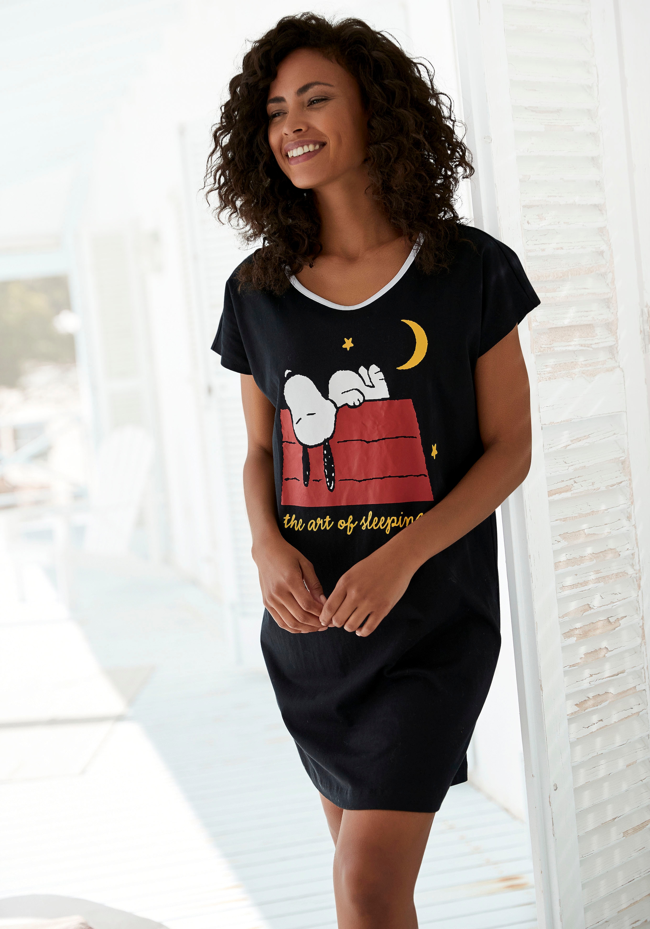 mit | Snoopy Druckmotiv Nachthemd, online kaufen UNIVERSAL Peanuts