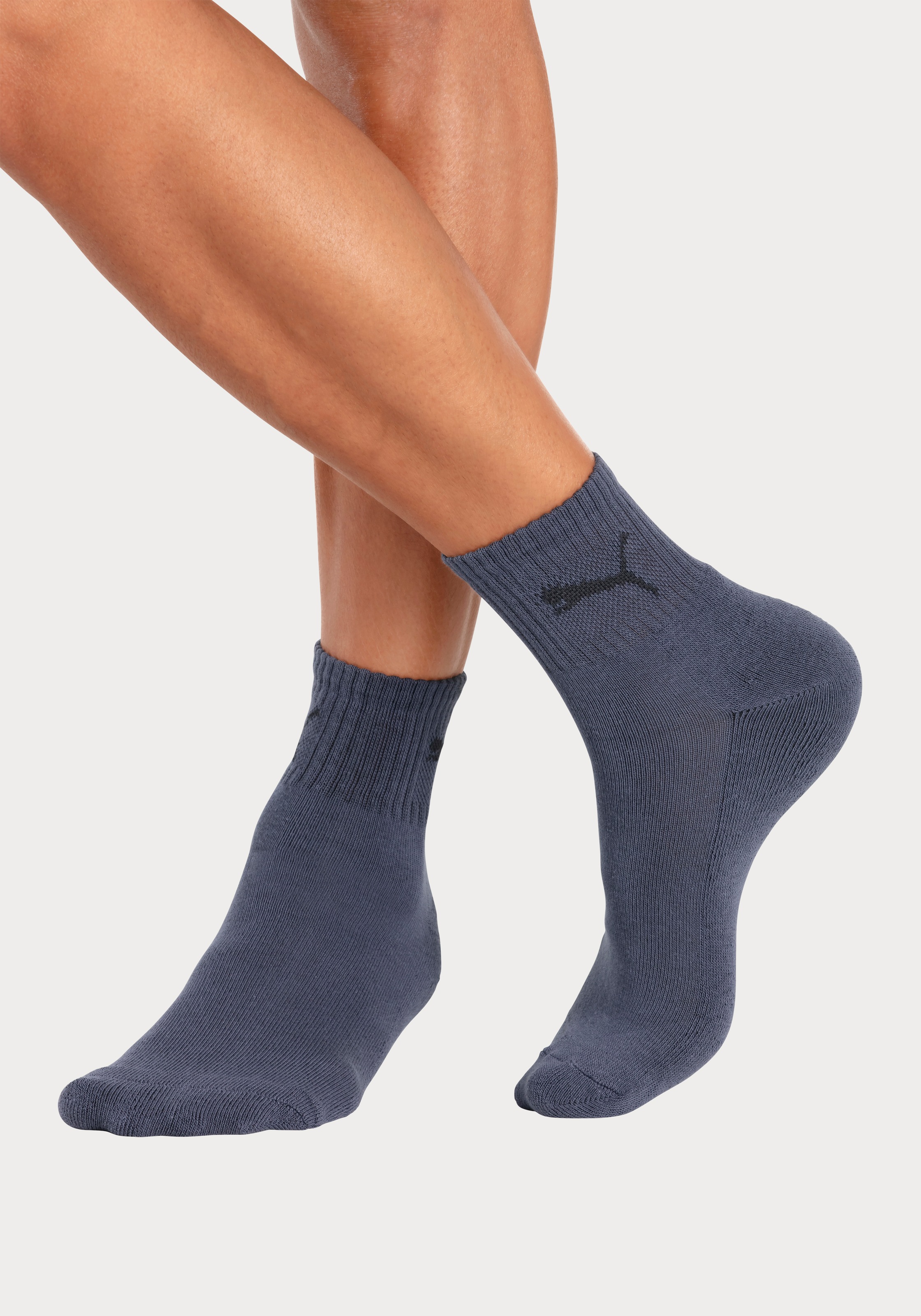 PUMA Sportsocken »short crew«, (3 Paar), gepolsterte Frottee-Sohle, atmungsaktiv