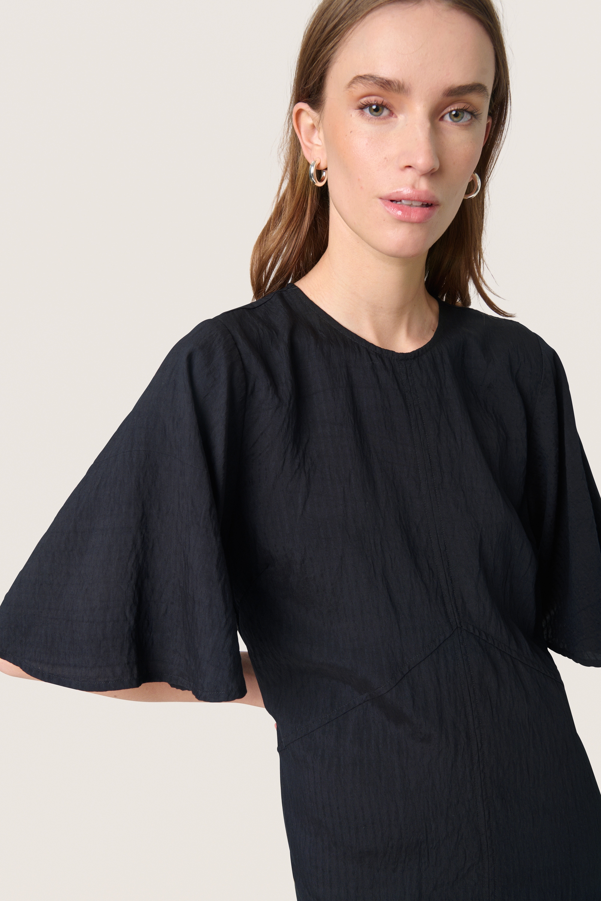 SOAKED IN LUXURY Midikleid »Damen Kleid SLEmmy«