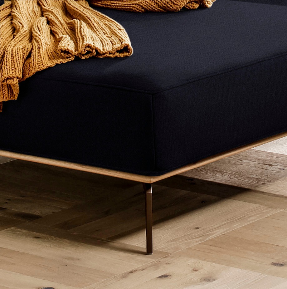 W.SCHILLIG Ecksofa »run, Designsofa mit tollem Sitzkomfort, L-Form«, mit Holzsockel, Füße in Bronze pulverbeschichtet, Breite 299 cm
