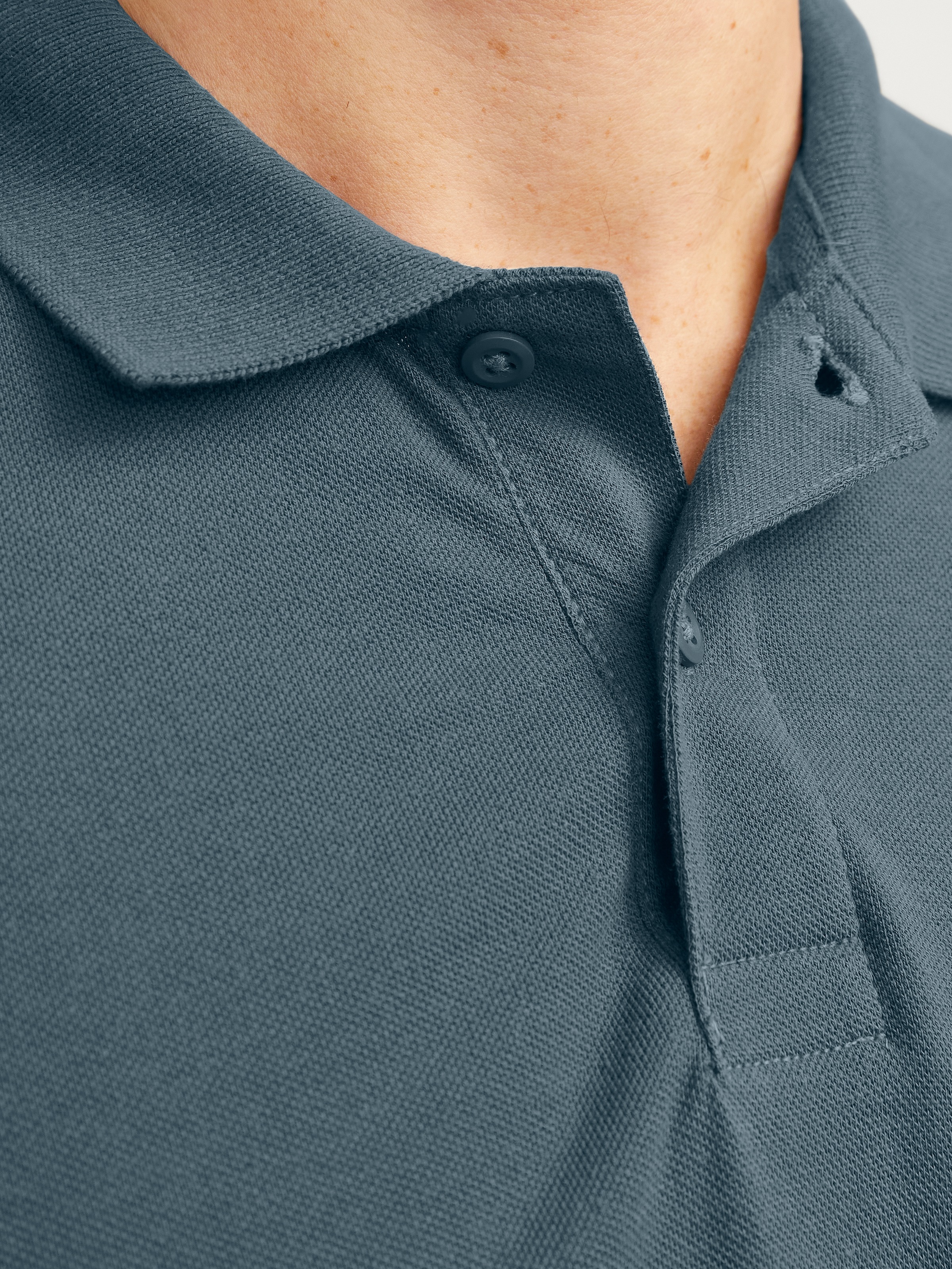 Jack & Jones Poloshirt »JJEBASIC POLO SS NOOS«, mit Logo Stickerei