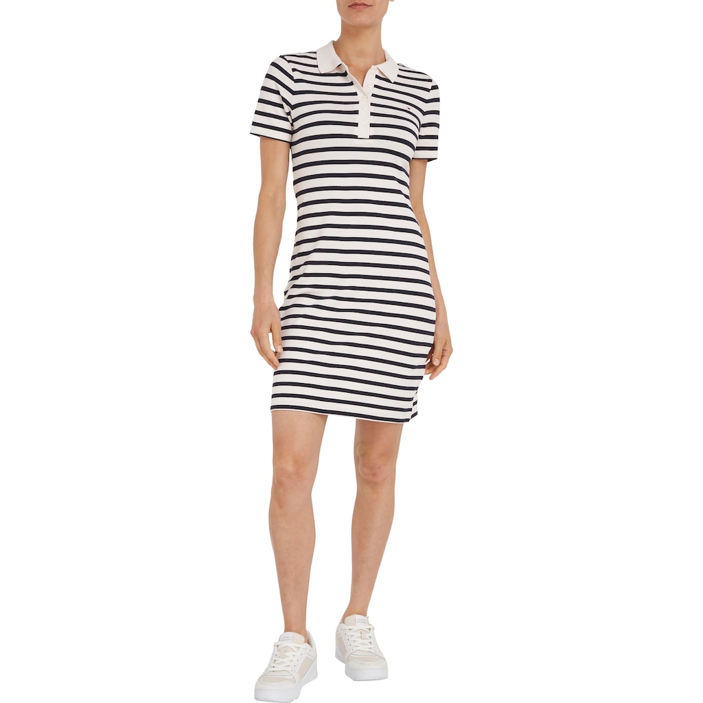 Tommy Hilfiger Polokleid »1985 SLIM PIQUE STR POLO DRS SS« mit dezenter Tommy Hilfiger Logostickerei auf der Brust Tommy Hilfiger Polokleid »1985 SLIM PIQUE STR POLO DRS SS« mit dezenter Tommy Hilfiger Logostickerei auf der Brust