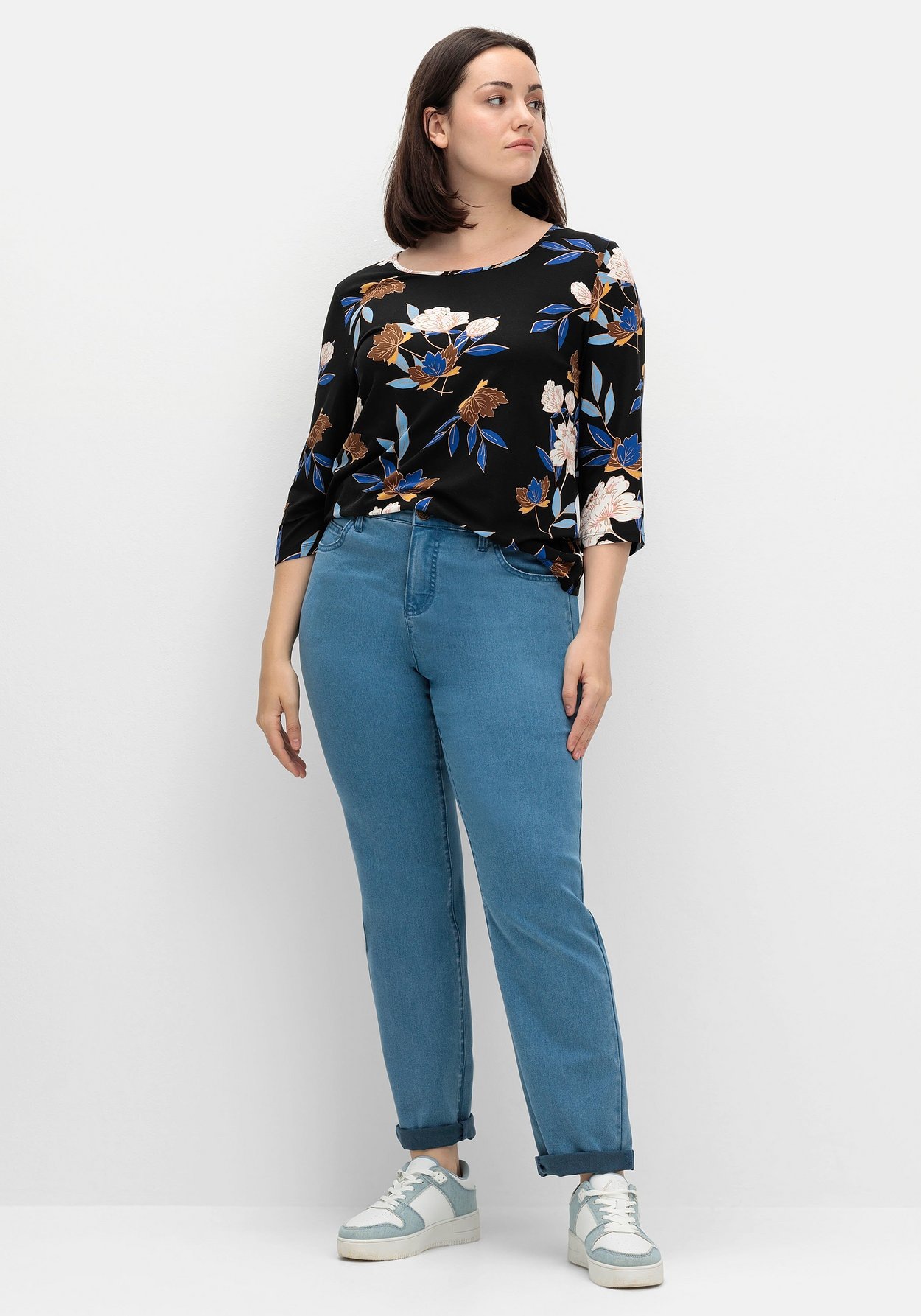 Sheego 3/4-Arm-Shirt »3/4-Arm-Shirt mit Blumenprint, aus Viskosejersey«, mit Blumenprint, aus Viskosejersey
