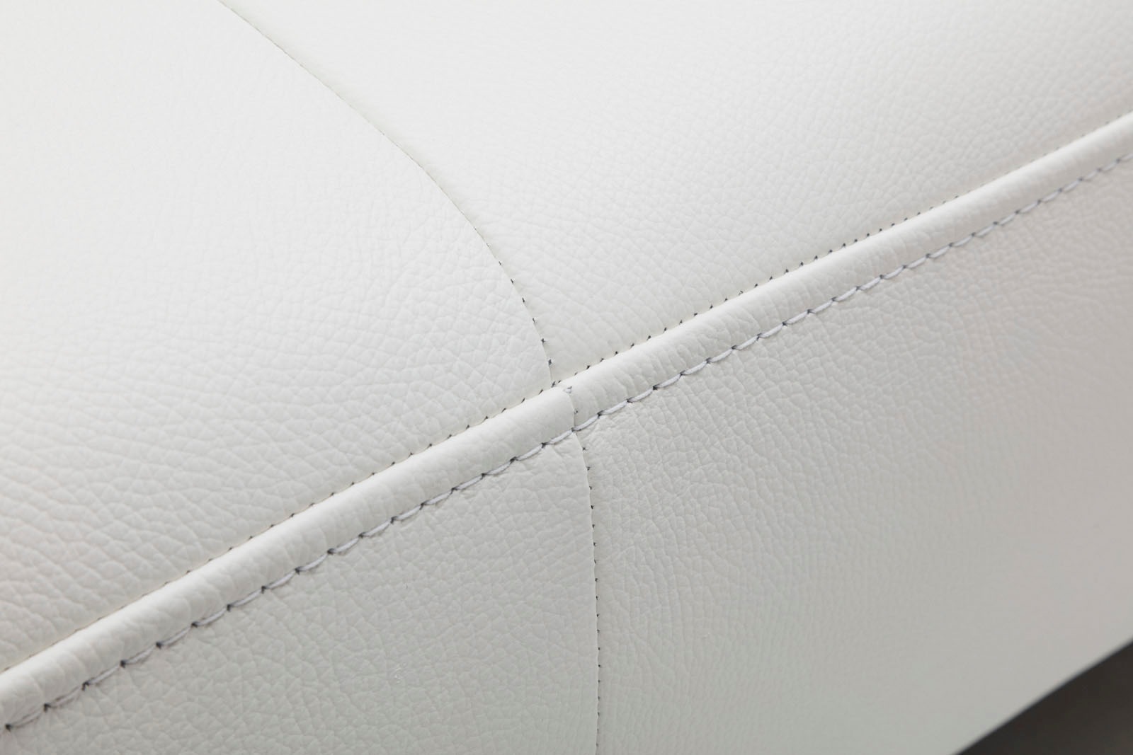 Creation BY ROLF BENZ Ecksofa »CR.446«, in minimalistischer, schwereloser Optik, Breite 275 cm