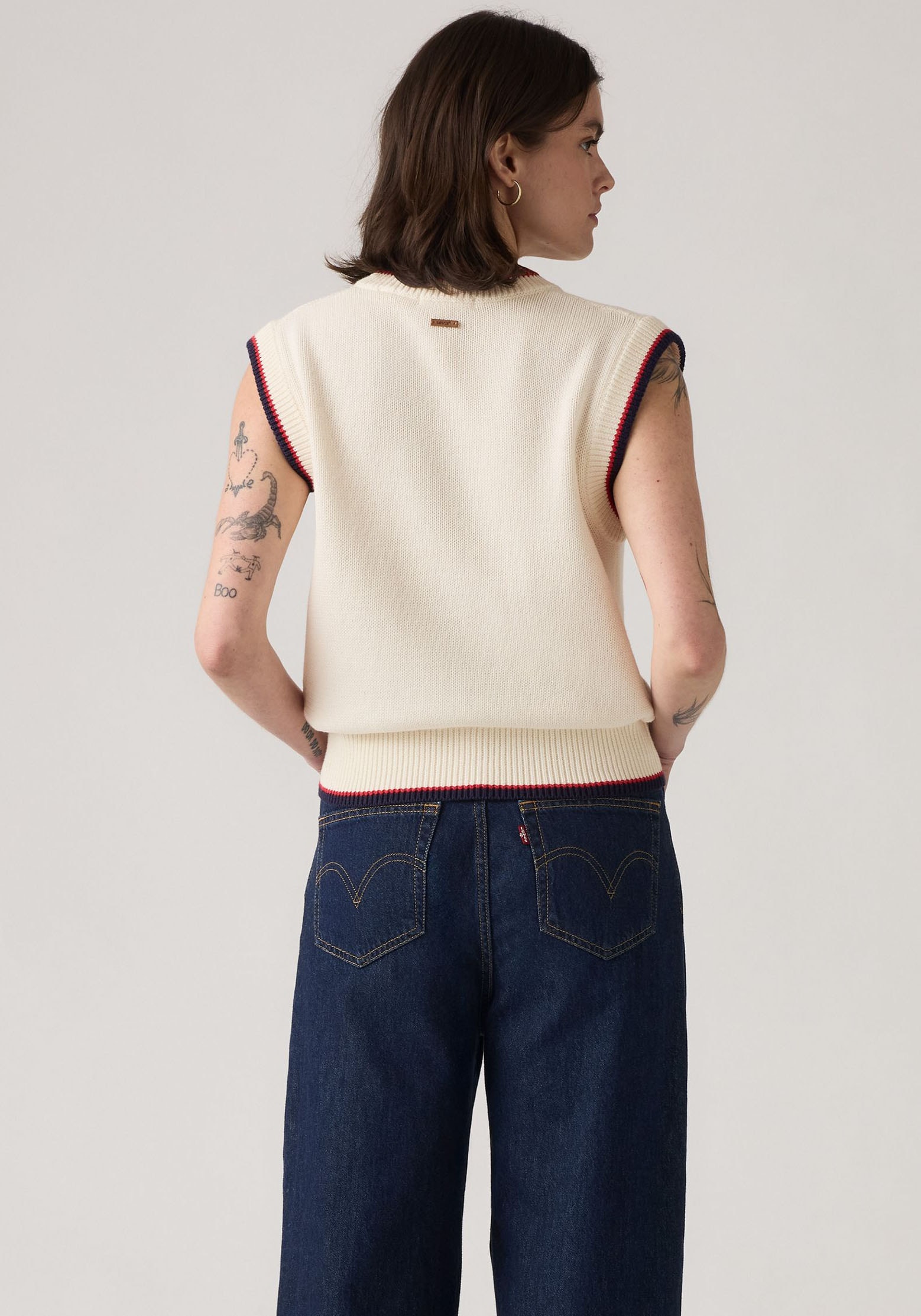 Levi's® Pullunder »CHARLIE VNECK VES«, Feinstrick mit Wollanteil