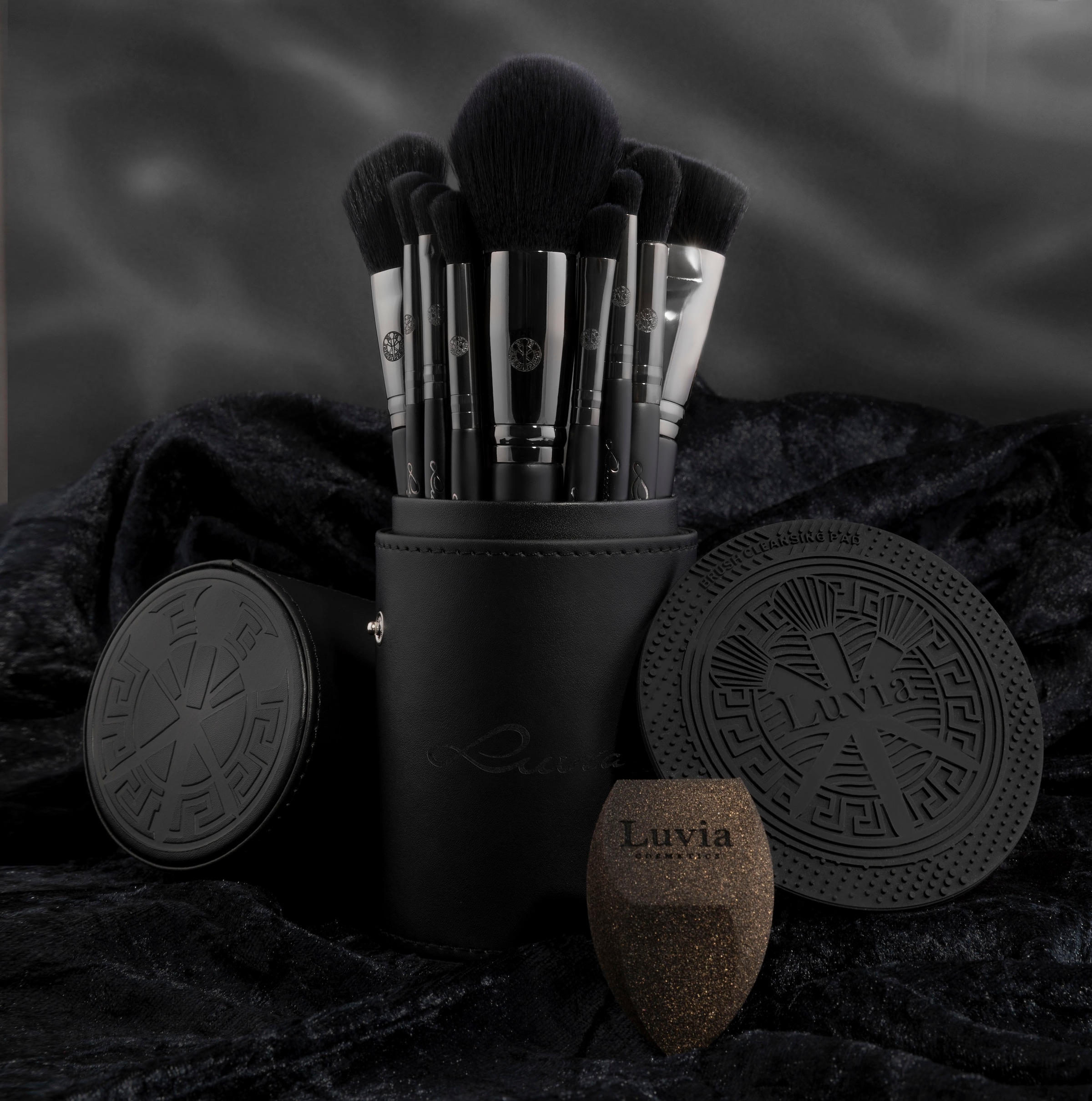 Luvia Cosmetics Kosmetikpinsel-Set »Prime Vegan Pro Black Edition«, (15 tlg.)