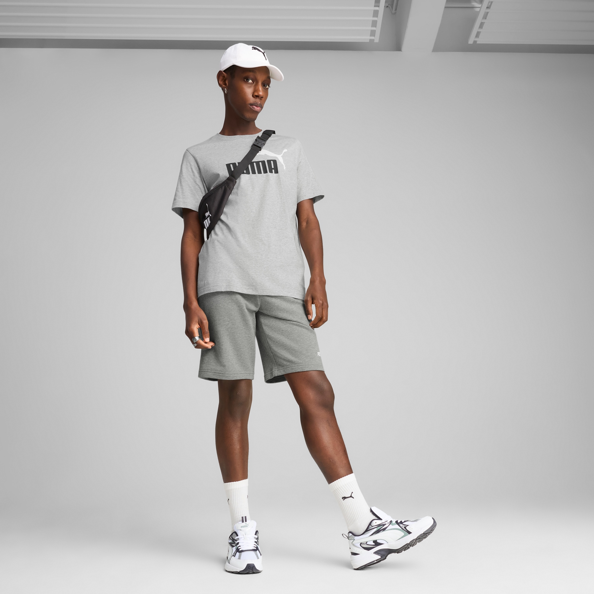 PUMA Trainingsshorts »ESS 2 COLOR NO. 1 LOGO SHORTS 10" TR«