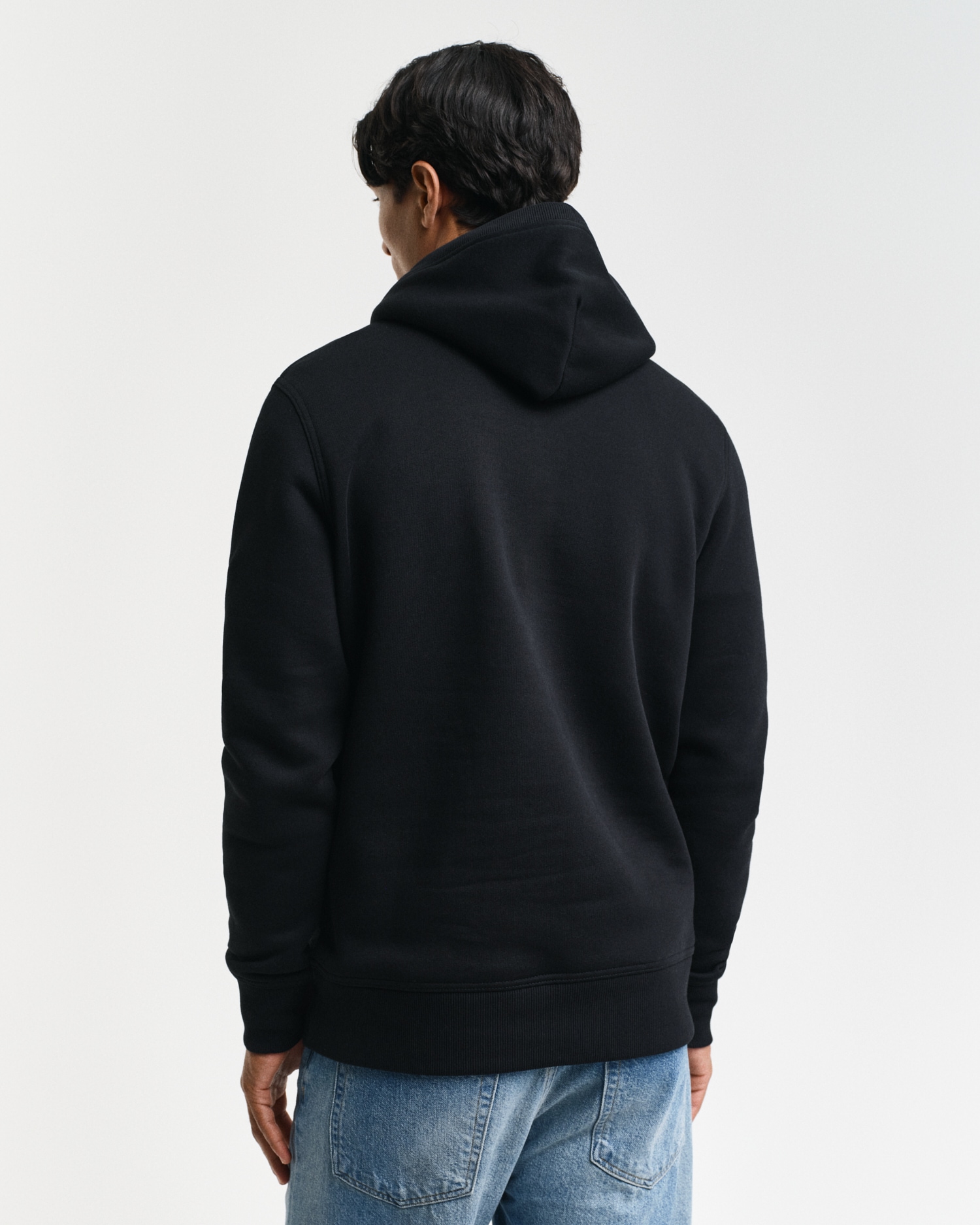Gant Hoodie »REG ARCHIVE SHIELD HOODIE«, mit modischer Logostickerei auf der Brust

