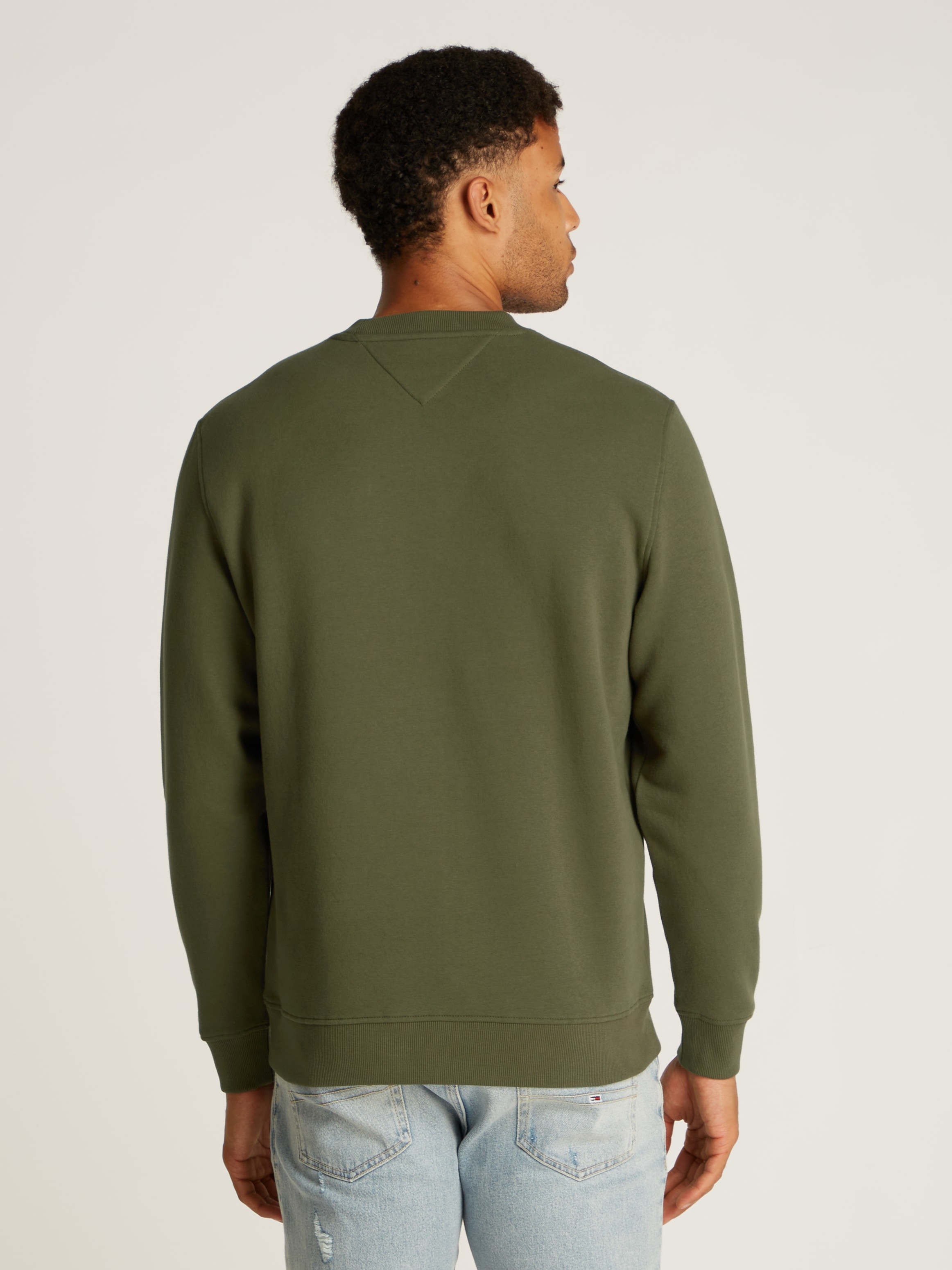 Tommy Jeans Sweatshirt »TJM REG LINEAR CREW EXT«, mit Logostickerei