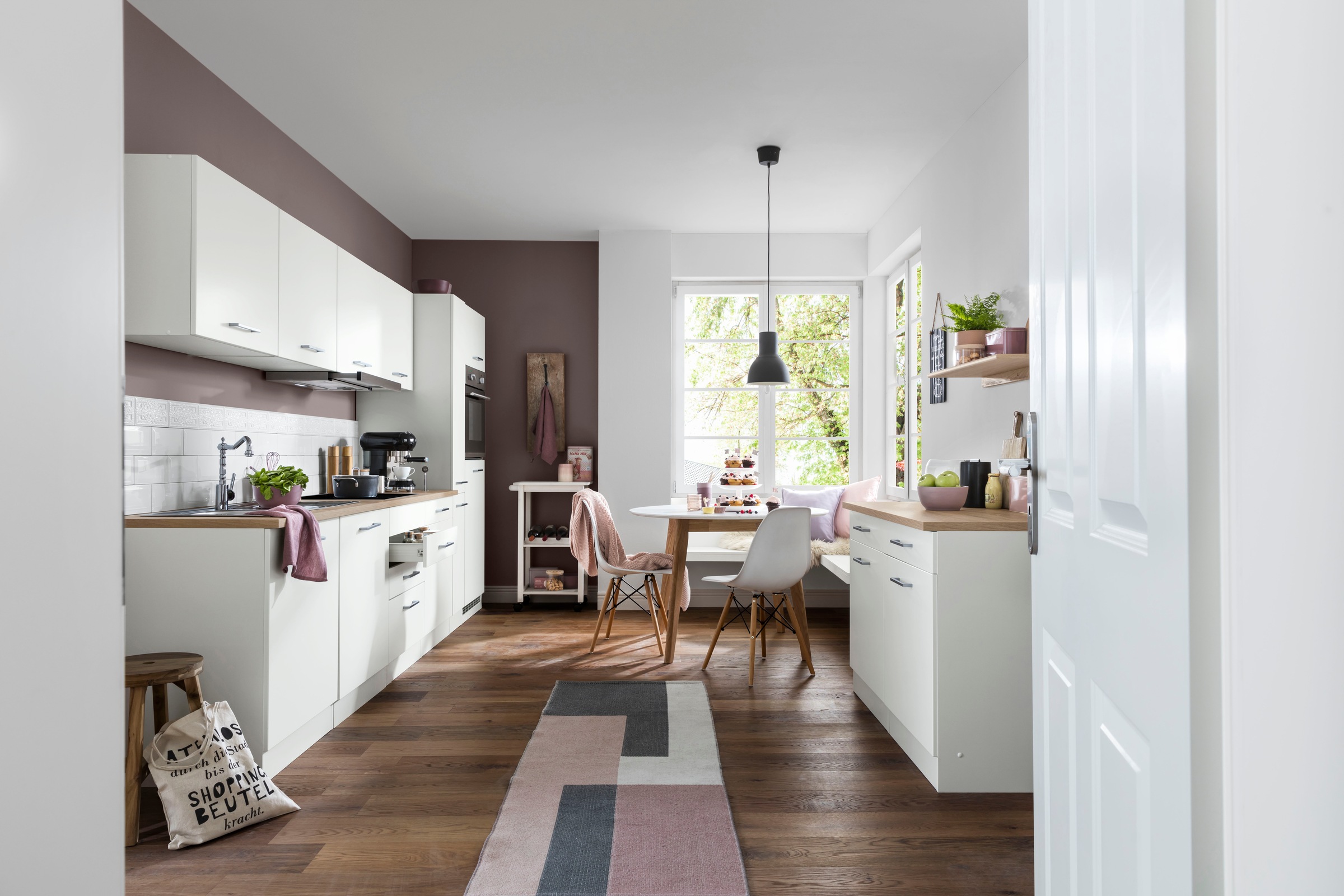 HELD MÖBEL und mit Geschirrspüler cm bestellen Breite Küchenzeile bequem »Visby«, E-Geräten, inkl. 330 Kühlschrank