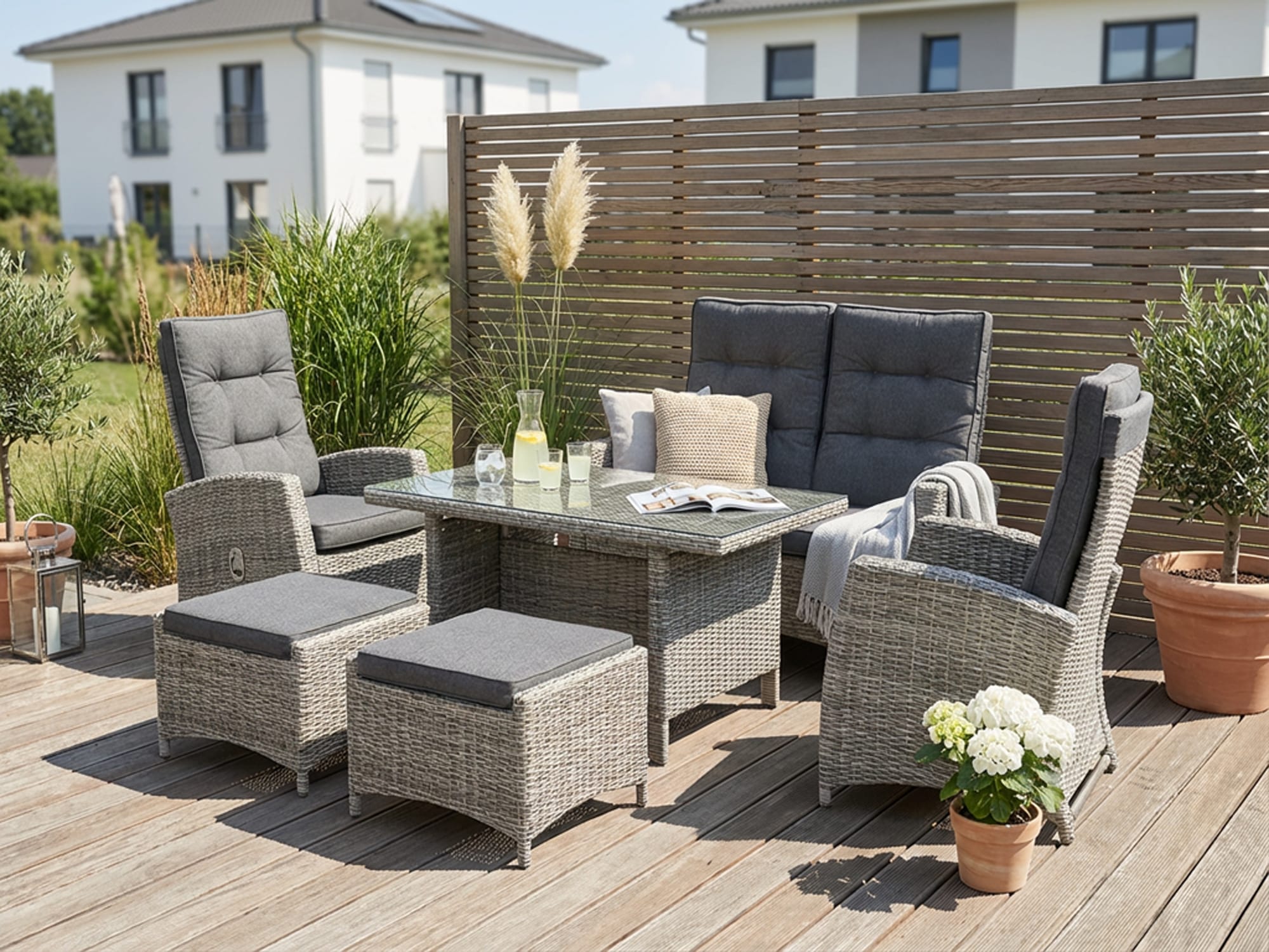 KONIFERA Garten-Essgruppe "Monaco" Set, 1x2er Sofa, 2x Sessel, 2x Hocker, 1x Tisch 120x70x66cm, inkl. Auflagen, 16 Stk. tlg. Polyrattan, Aluminium, Rückenlehne verstellbar, Grau