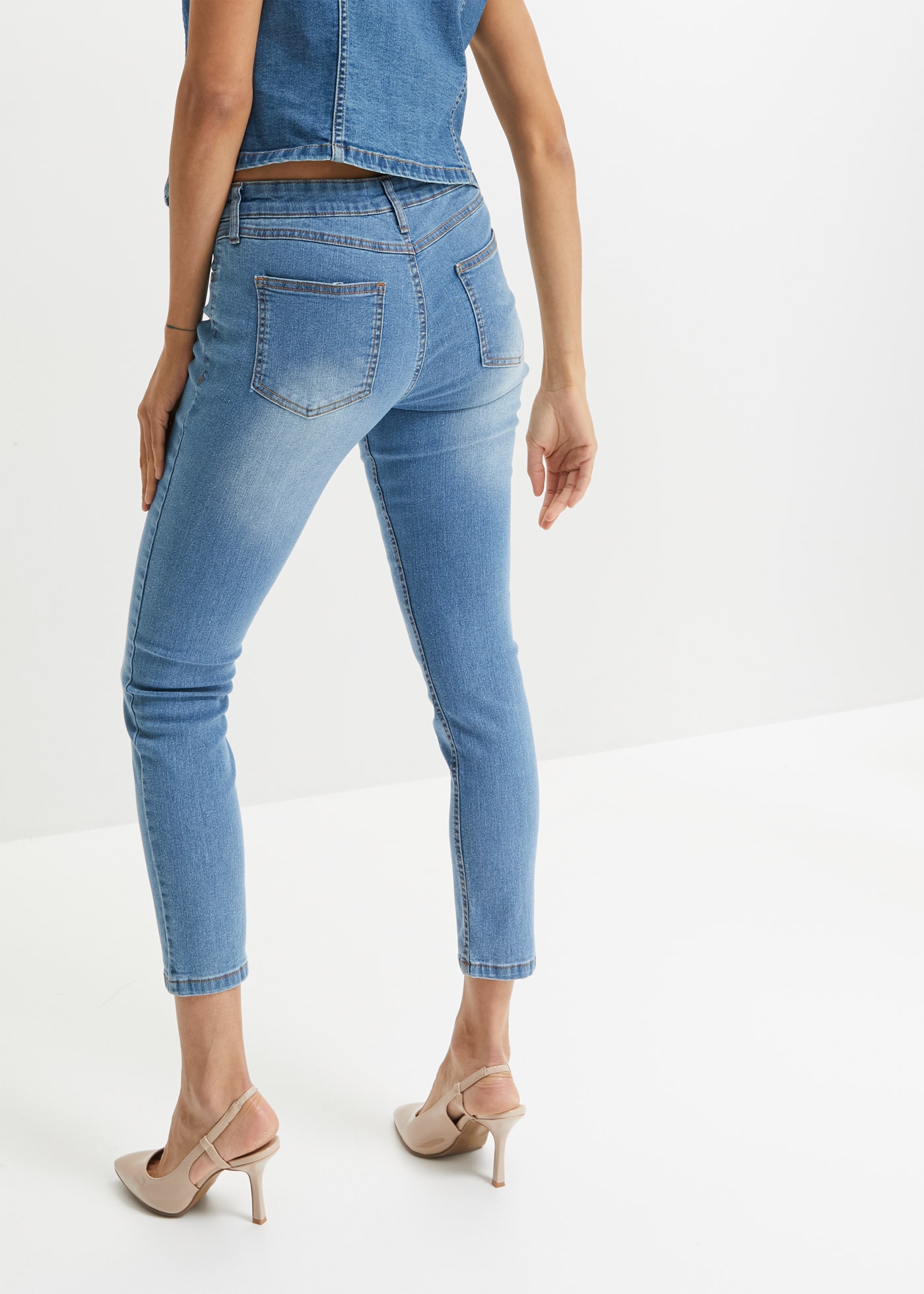 bonprix 7/8-Jeans »Slim Fit Jeans Mid Waist, cropped« Slim fit Passform, aus Baumwollmischung, mit vier Taschen