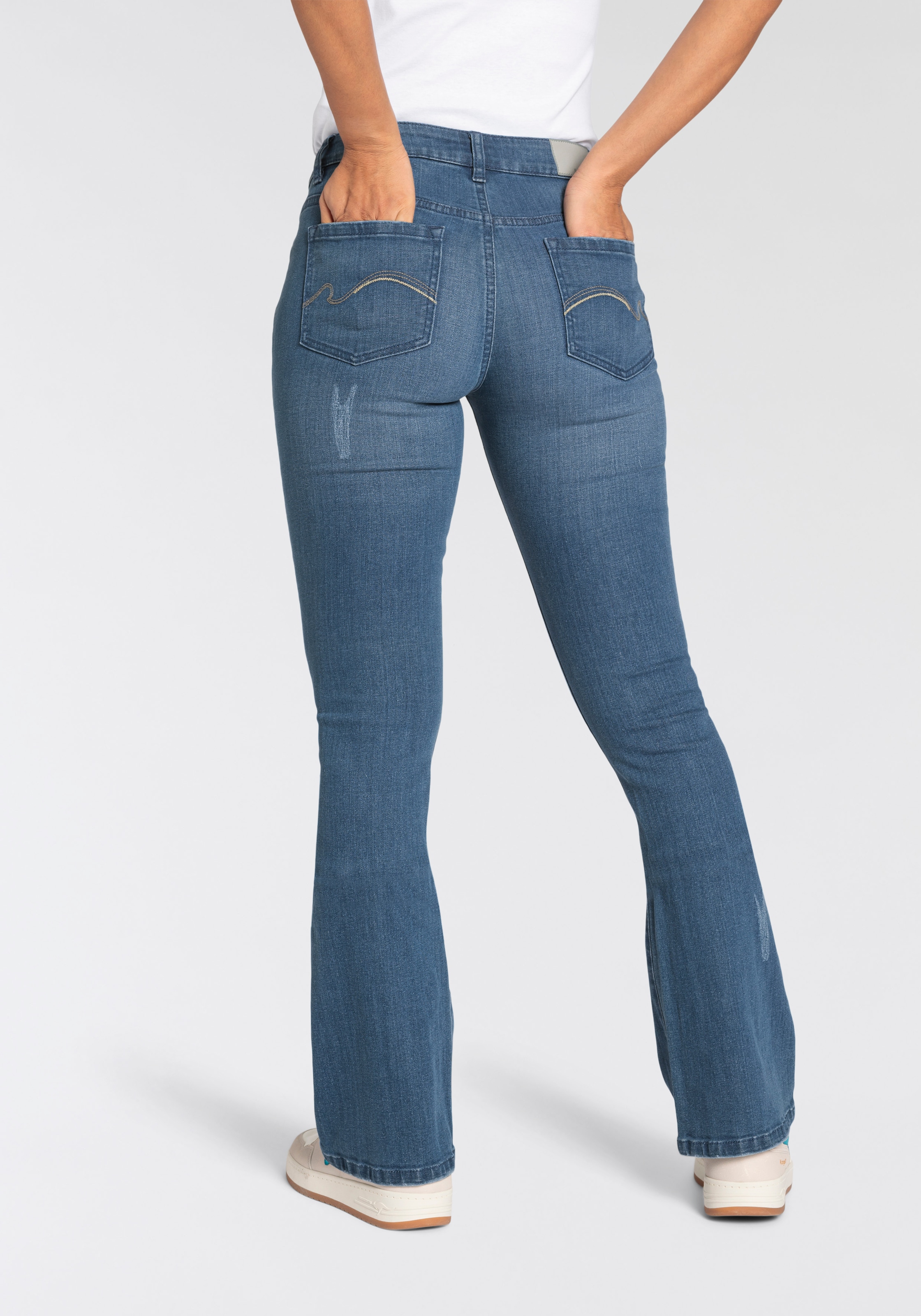 KangaROOS 5-Pocket-Jeans, BOOT CUT -NEUE KOLLEKTION