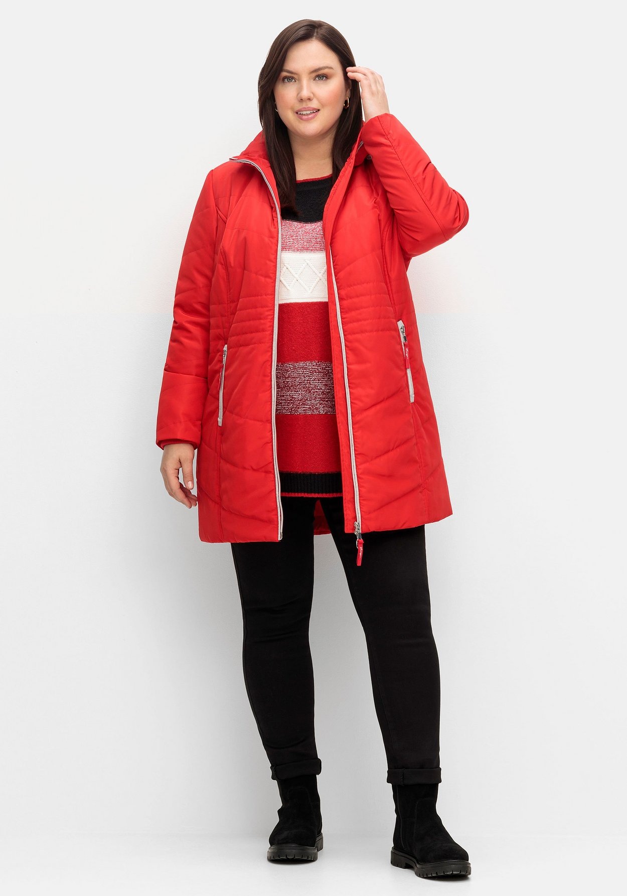Sheego Steppjacke »Longsteppjacke leicht wattiert und wasserabweisend«