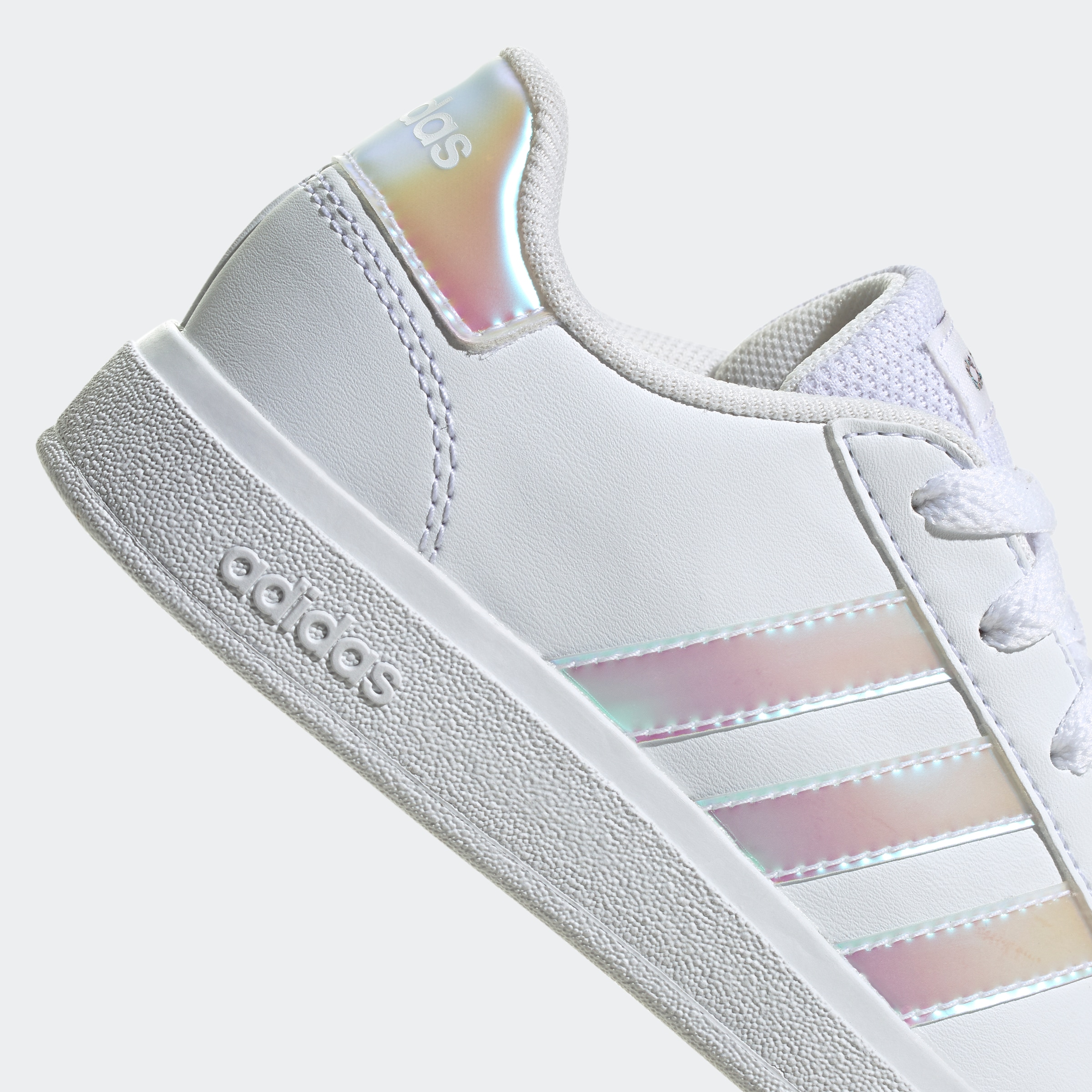 adidas Sportswear Sneaker »GRAND COURT LIFESTYLE LACE TENNIS«, Design auf den Spuren des adidas Superstar