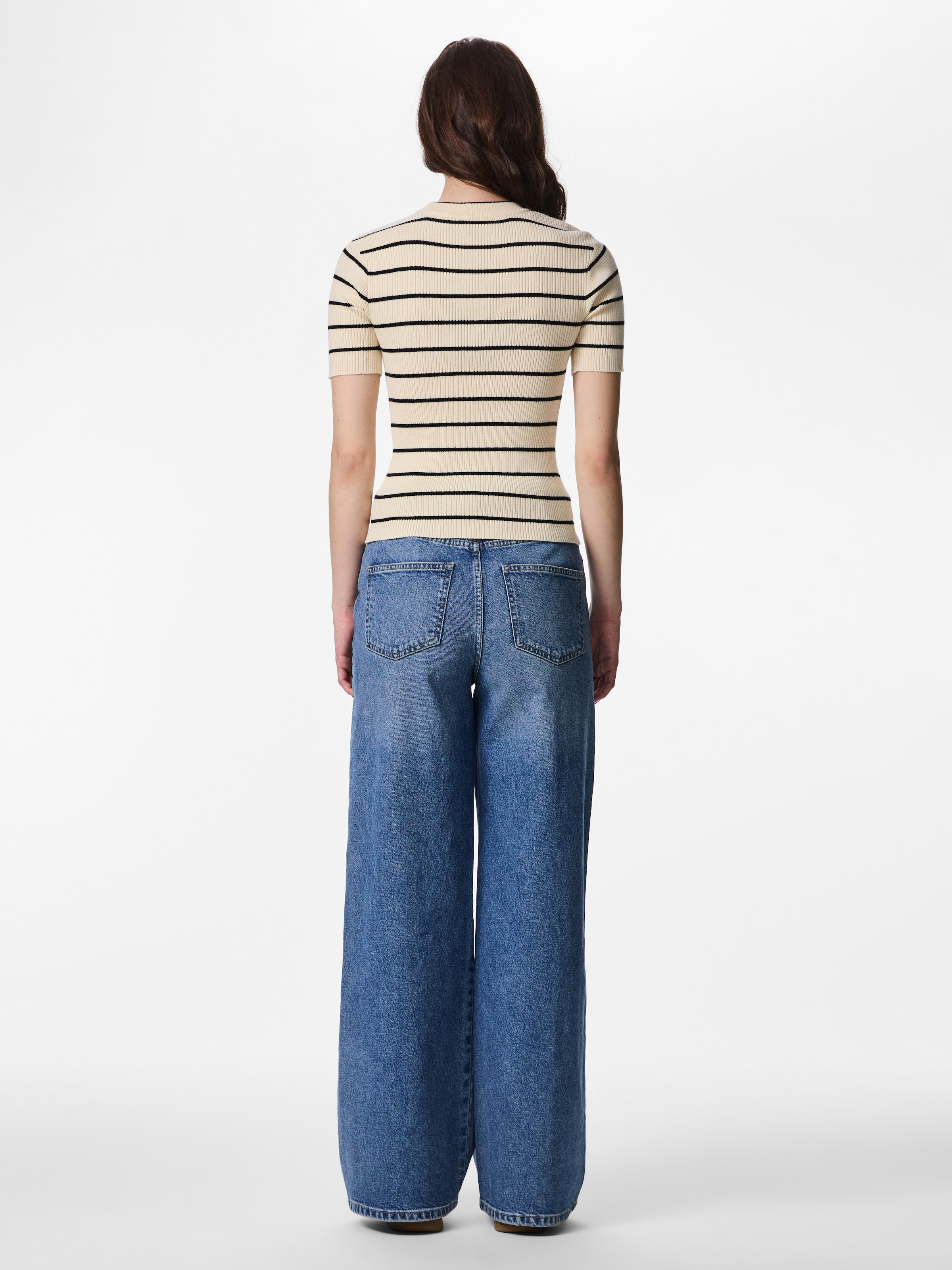 pieces Kurzarmpullover »PCMIRA SS O-NECK KNIT NOOS BC« Viskosemischung, Kurzarm