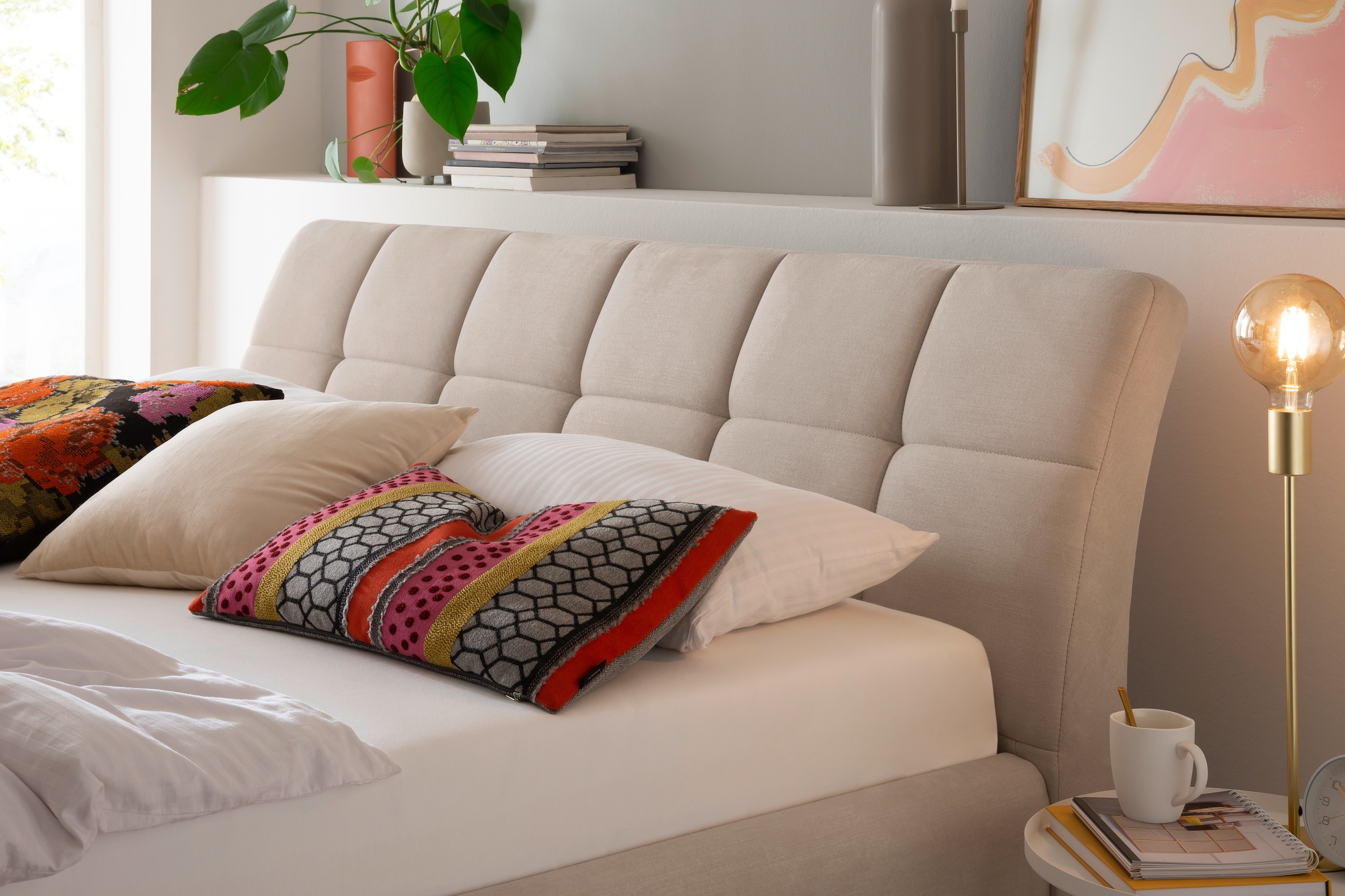 meise.möbel Polsterbett »Mila« mit Bettkasten