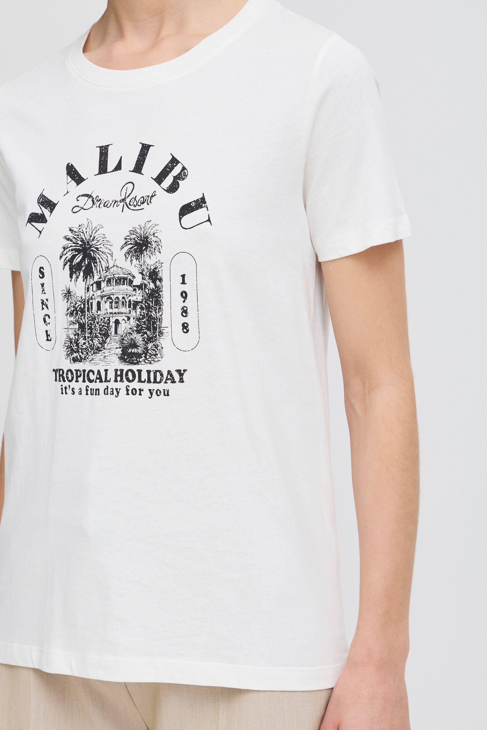 b.young Rundhalsshirt »Rundhalsshirt BYSOBBE«