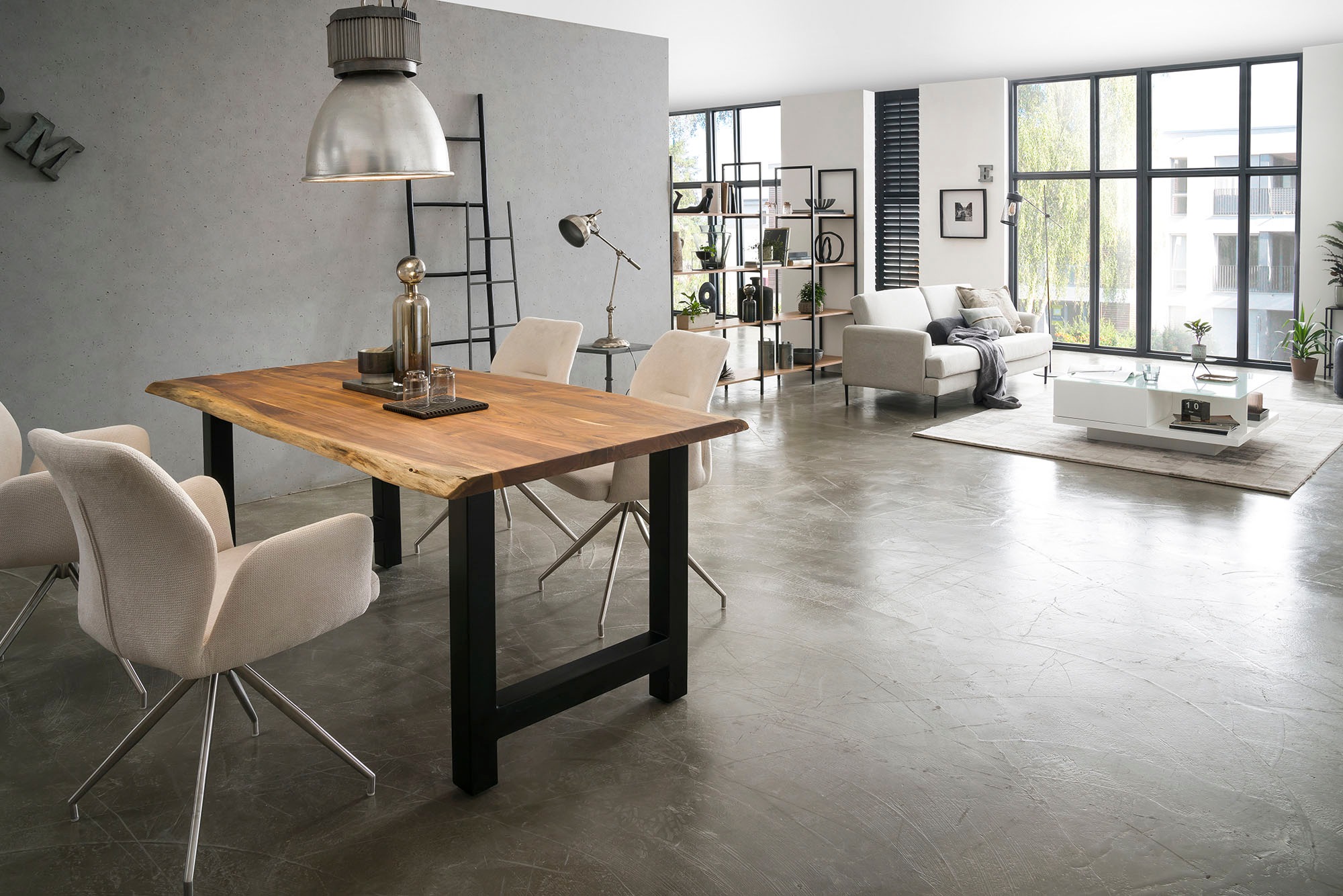 SalesFever Esstisch »Minimalistischer Tisch« Geölt und doppelt gewachstes Massivholz