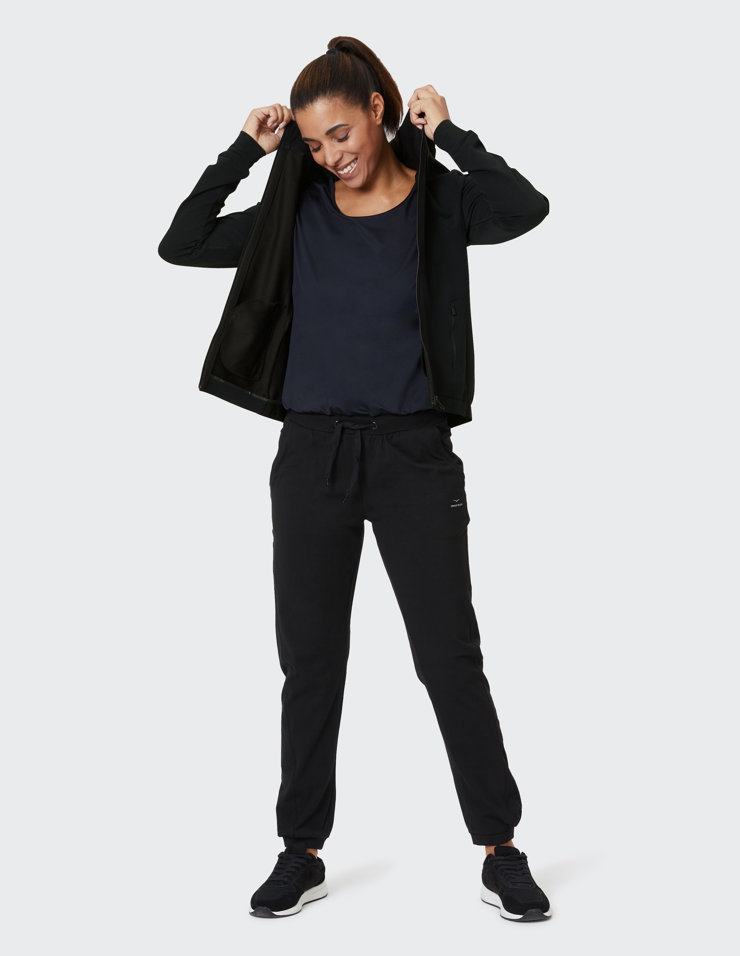 Venice Beach Kapuzensweatjacke »KIRSTY«