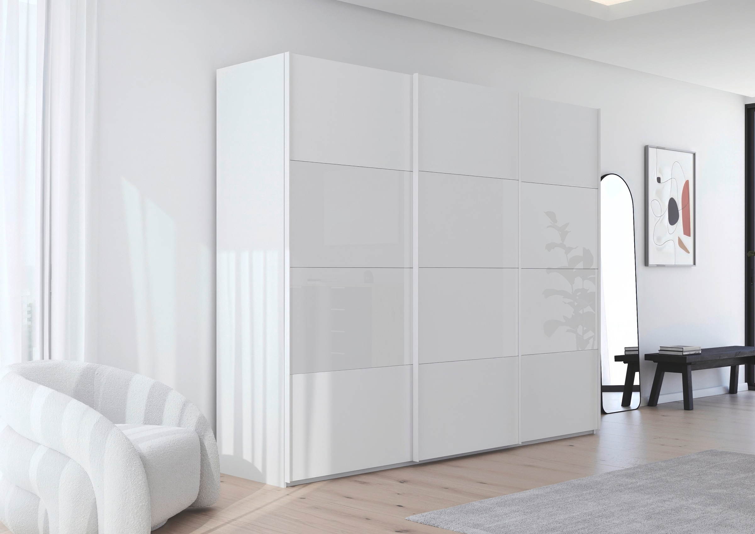 rauch Schwebetürenschrank »Kleiderschrank Schrank Garderobe Schlafzimmerschrank SCALE-FYRA«, edle Türen viergeteilt Glas matt/glänzend viele Farben MADE IN GERMANY