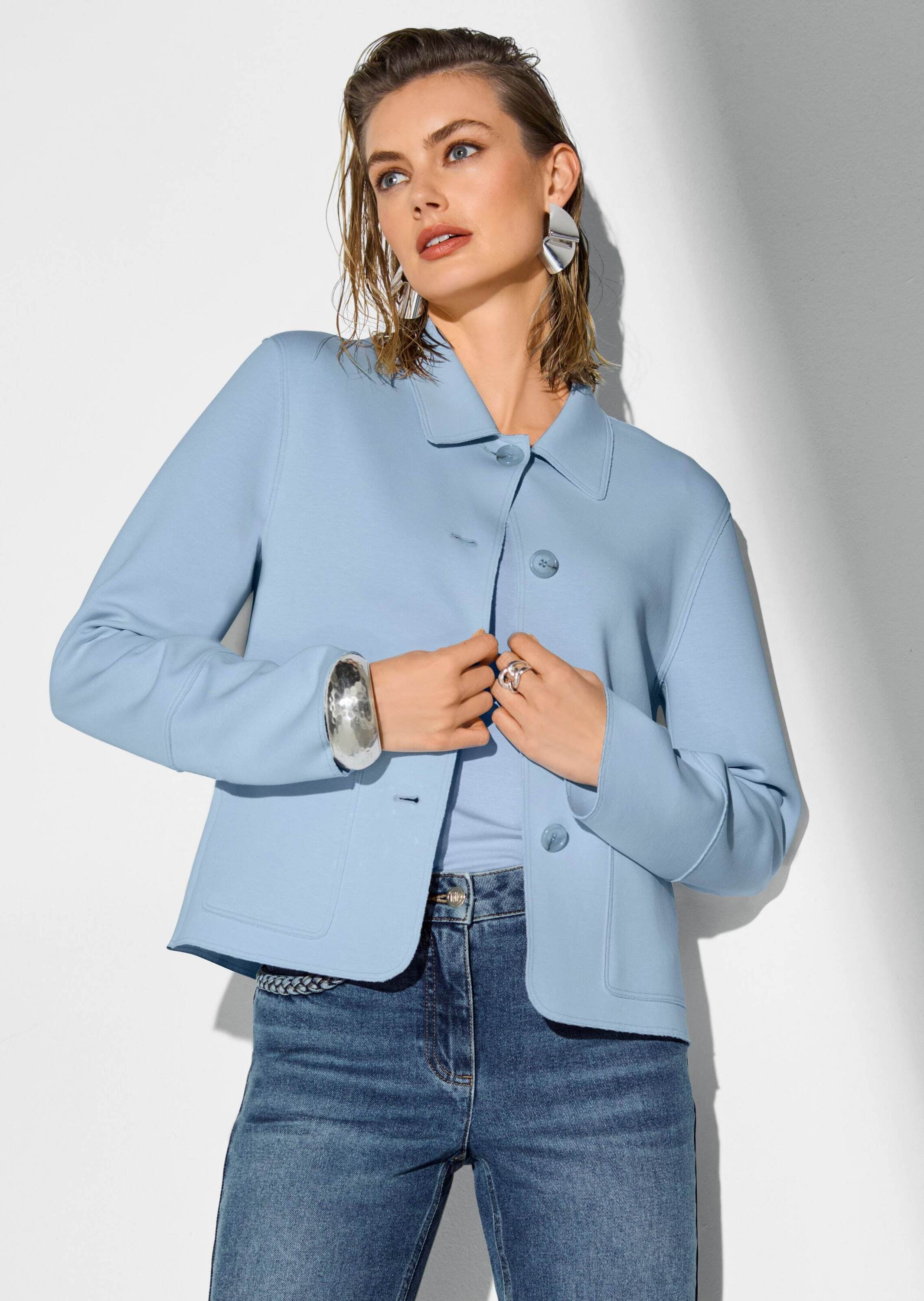 MADELEINE Jackenblazer »Kurzblazer Moderner Damenblazer mit Hemdkragen« Offene Schnittkanten