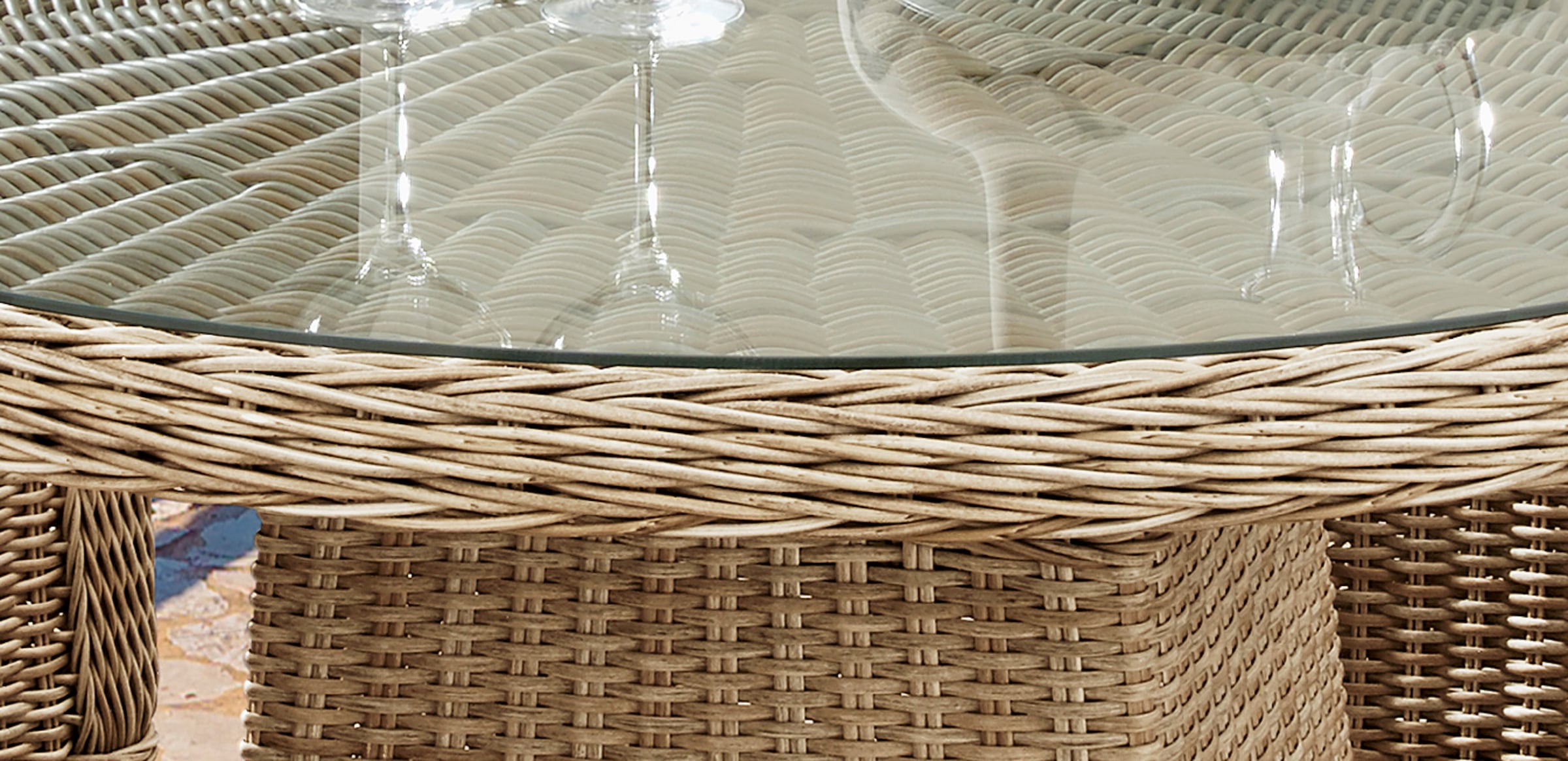 Destiny Gartentisch »LUNA Tisch«, Polyrattan, Ø 100x75 cm, mit aufgelegter Glasplatte, natur meliert