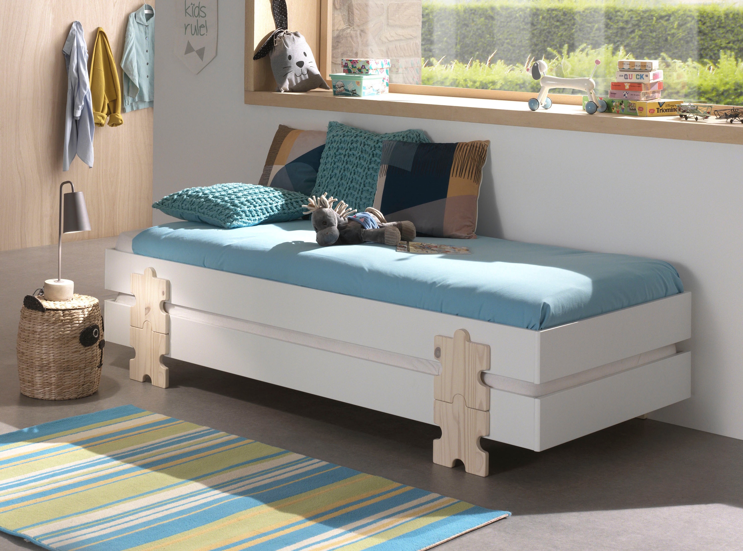 Vipack Kinderbett »Modulo, stapelbares Einzelbett, inkl. Rolllattenrost, 2 Farben«, (B/H/T ca. 203,6x93,8x48cm, Fuß Puzzle massiv, Bettseiten MDF lackiert), Liegefläche 90/200 cm, einzeln oder als 2-er Set erhältlich