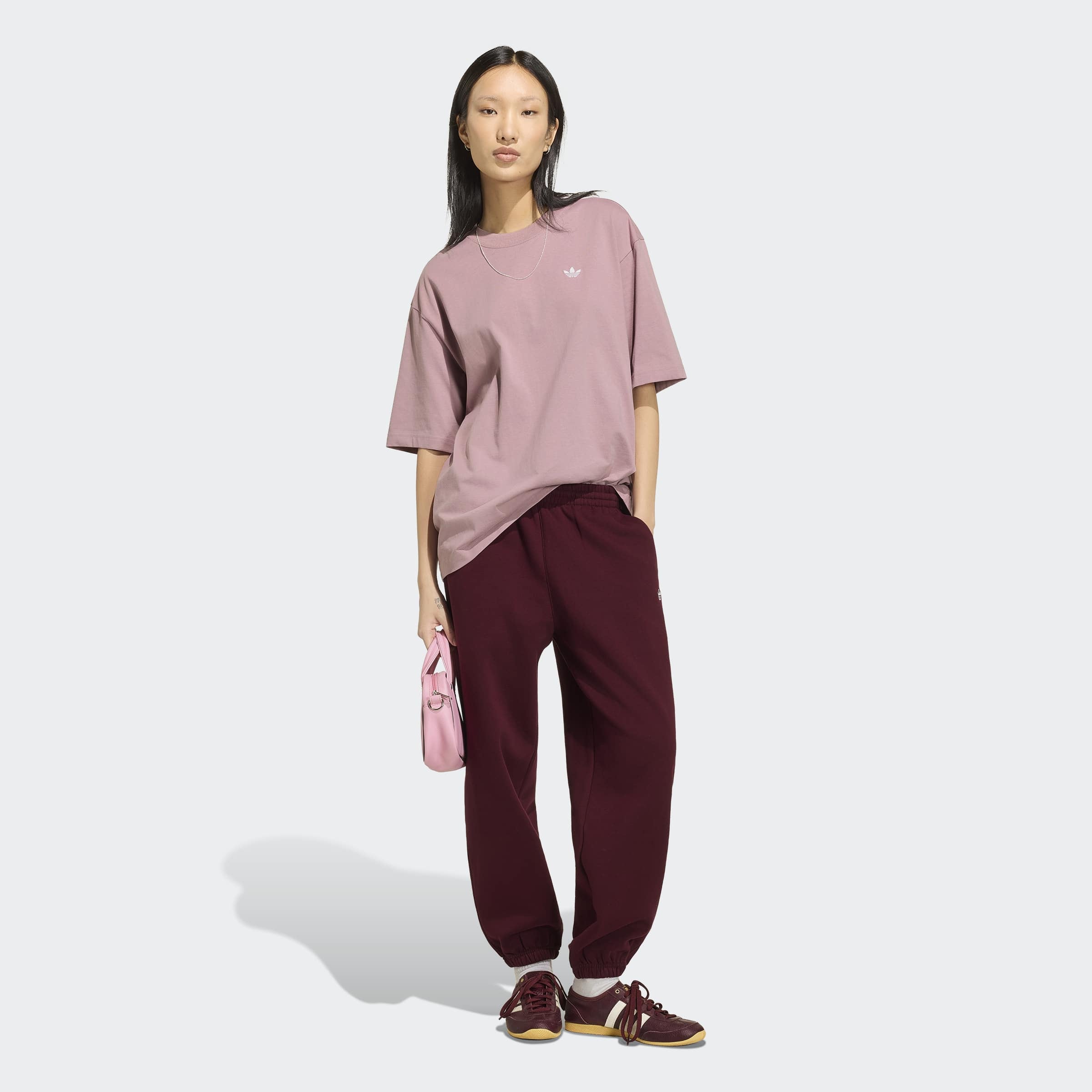 adidas Originals T-Shirt »ESSENTIALS, BOYFRIEND-FIT« für Erwachsene, mit Kurzarm, ohne Verschluss