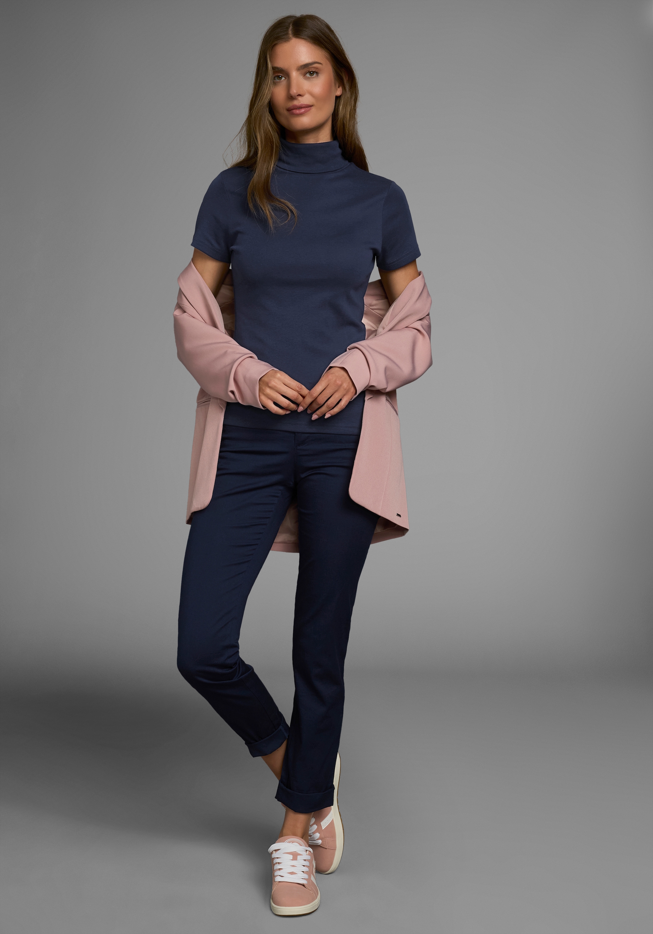 Flashlights Rollkragenshirt, figurbetont, Basic-Stil, Rollkragen, aus 100% Baumwolle, elastisch
