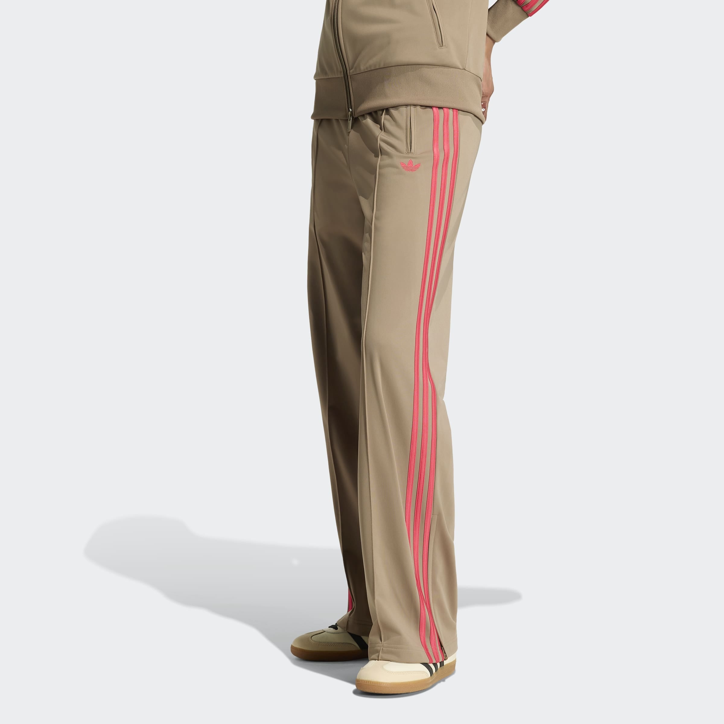 adidas Originals Sporthose »FB LOOSE TP«  Firebird Loose Sporthose, lässig geschnitten