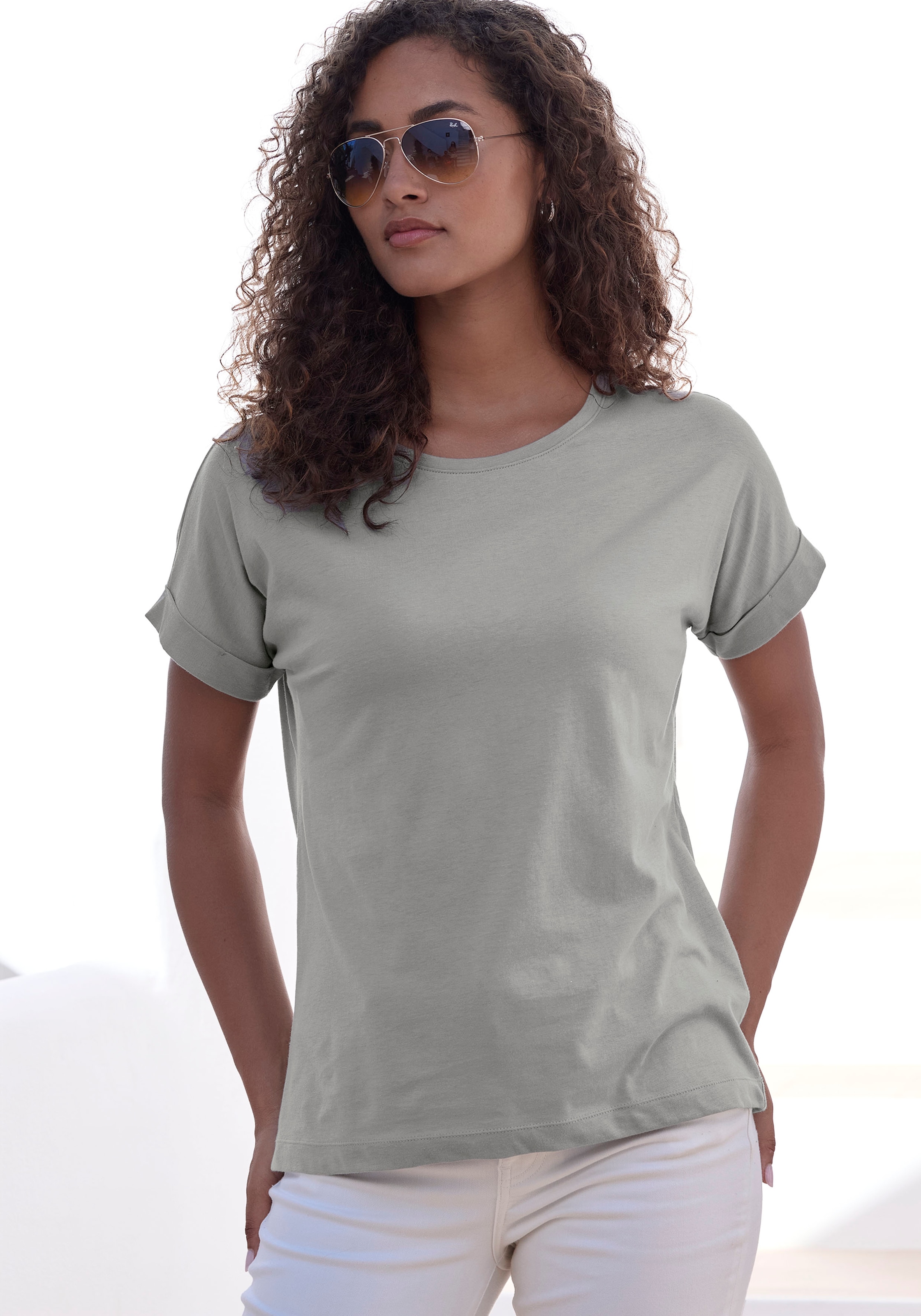 Copenhagen Studios T-Shirt »mit dezentem Logoprint hinten«, aus softer Jersey-Qualität mit Bio-Baumwolle