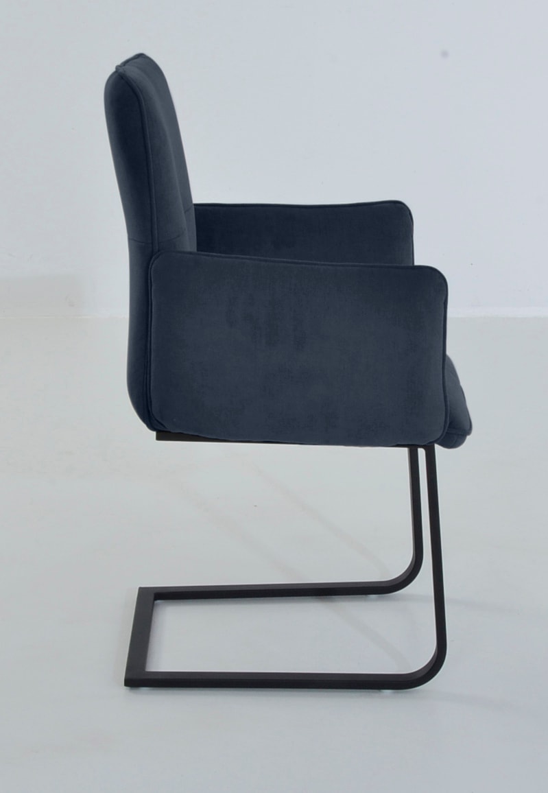 K+W Komfort & Wohnen Freischwinger »6502« () Freischwinger mit Armlehnen, Flachstahlkufe in schwarz