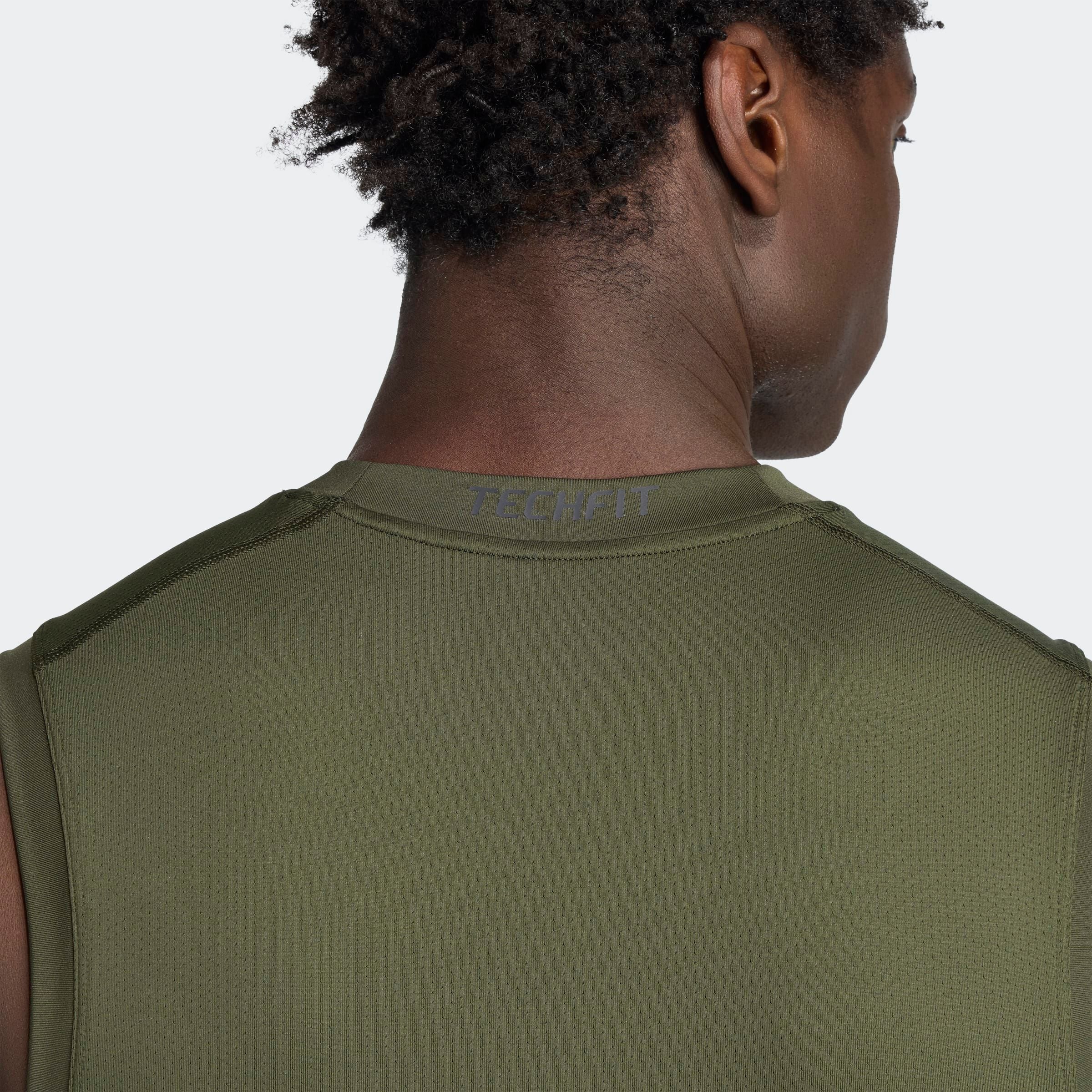 adidas Performance Tanktop »TECHFIT COMPRESSION TRAINING SLEEVELESS« mit Rundhalsausschnitt, ohne Verschluss, normale Länge