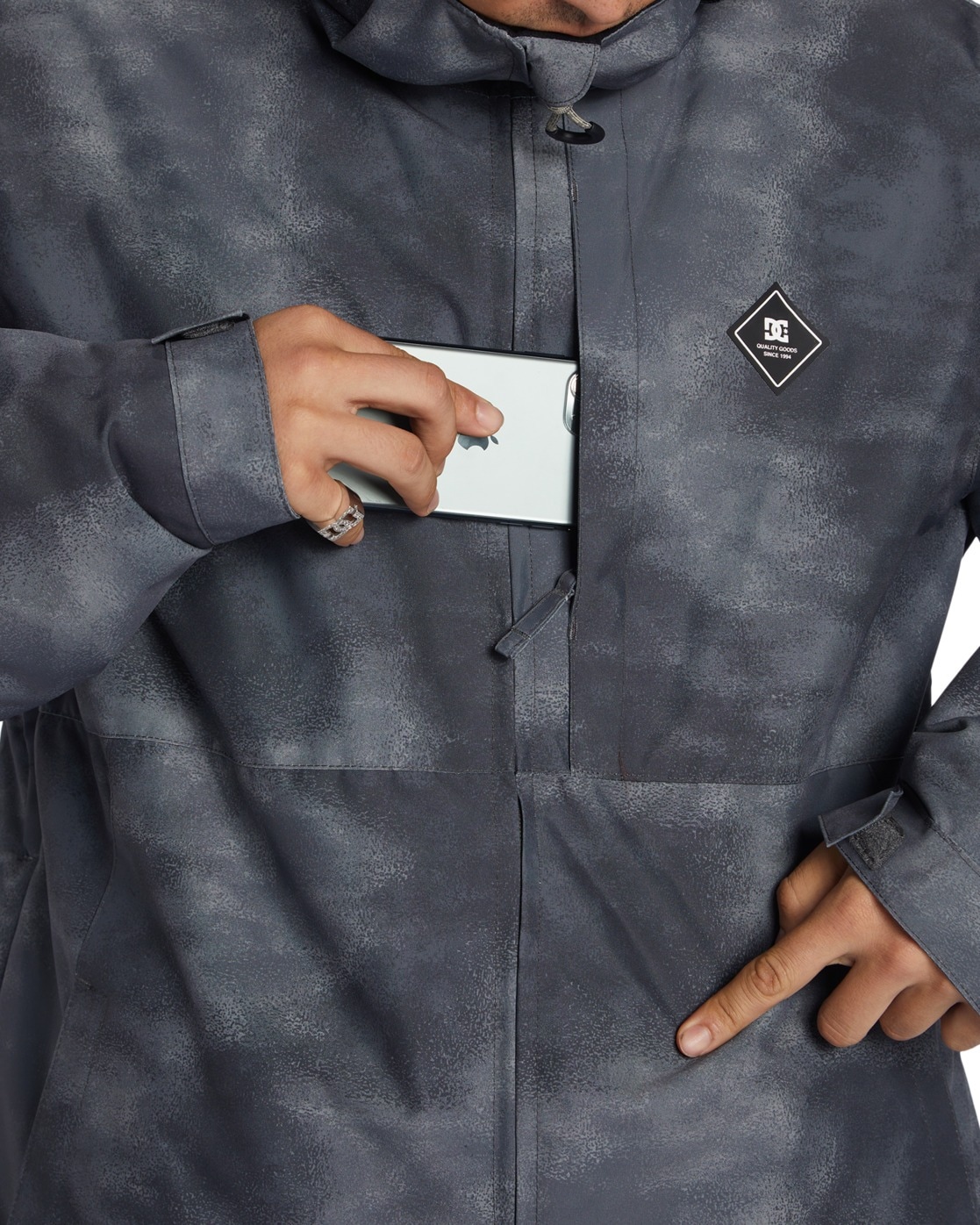 DC Shoes Snowboardjacke »Basis«