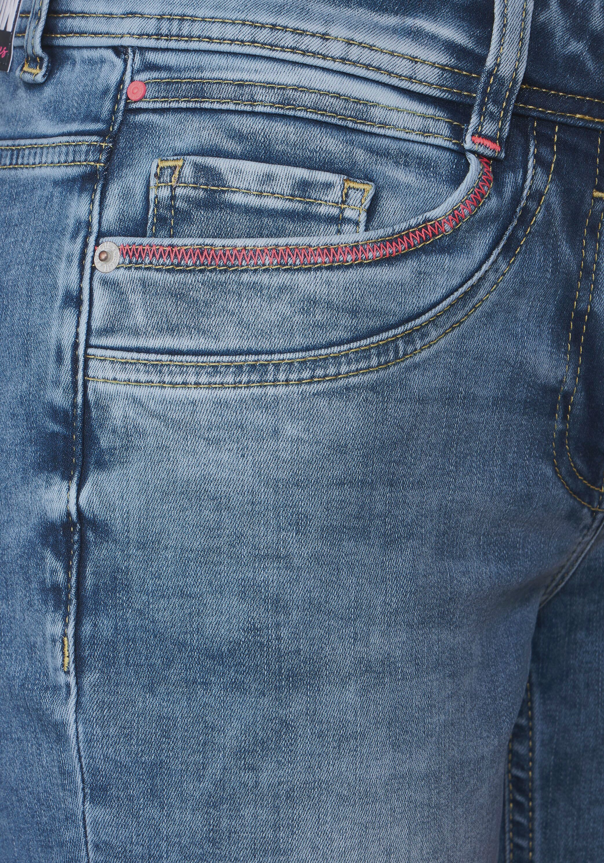 Cecil 7/8-Jeans, in blauer bei ♕ Waschung