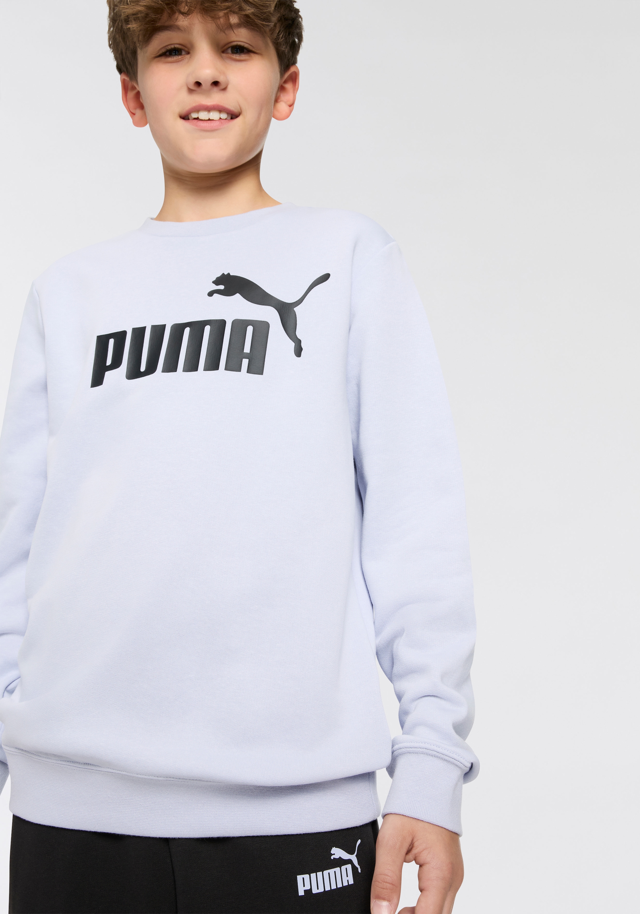 PUMA Trainingsanzug »ESS NO.1 LOGO CREW SWEAT SUIT TR B«, (2 tlg.), für Kinder, weiche Sweatware