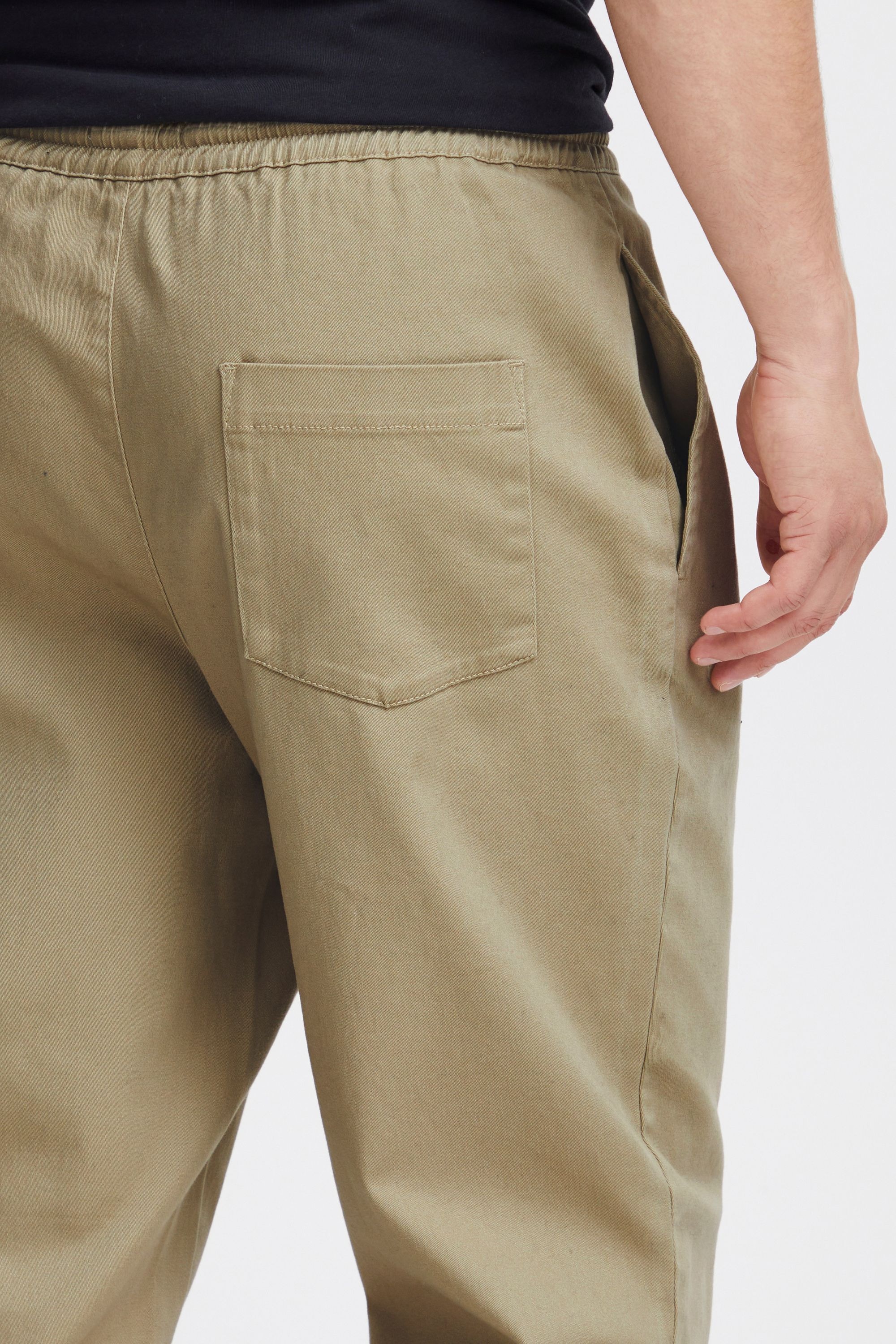 !Solid Chinohose »Chinohose SDGinte«