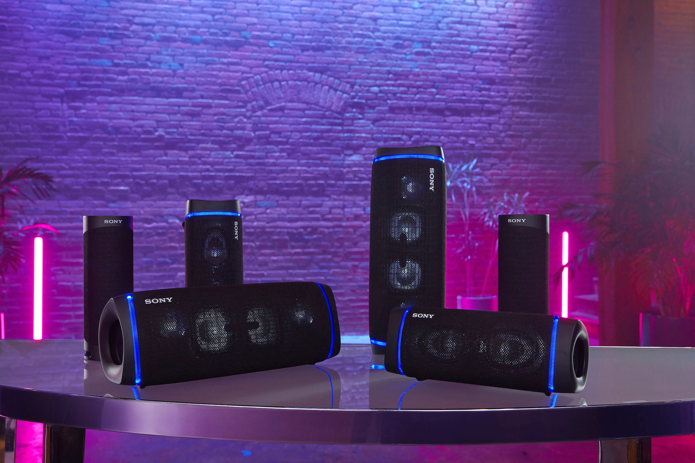 Sony Bluetooth-Lautsprecher »SRS-XB23 tragbarer, kabelloser«, 12h  Akkulaufzeit, wasserabweisend, Extra Bass ➥ 3 Jahre XXL Garantie | UNIVERSAL