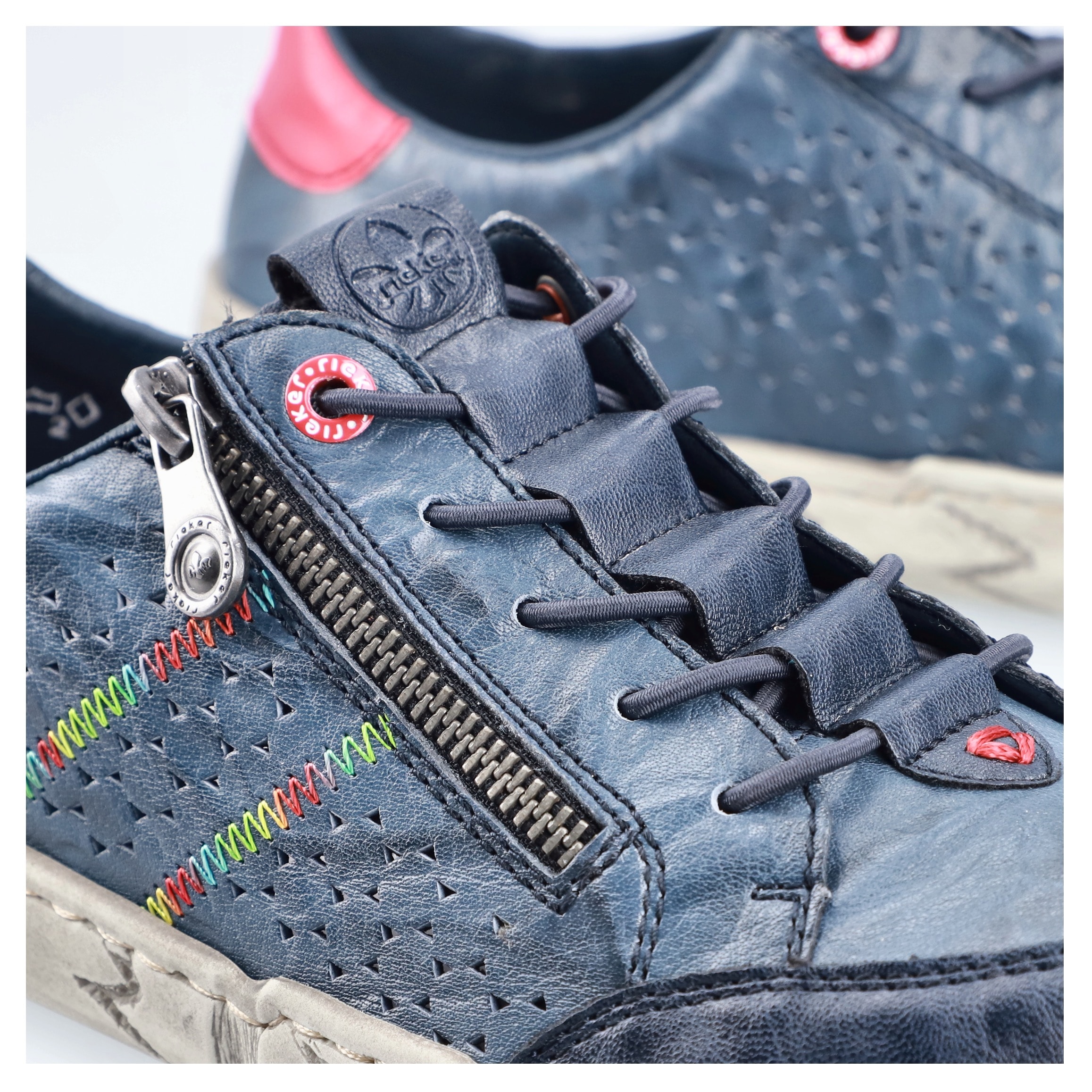 Rieker Sneaker, Freizeitschuh, Halbschuh, Schlupfschuh, mit bunter Ziernaht
